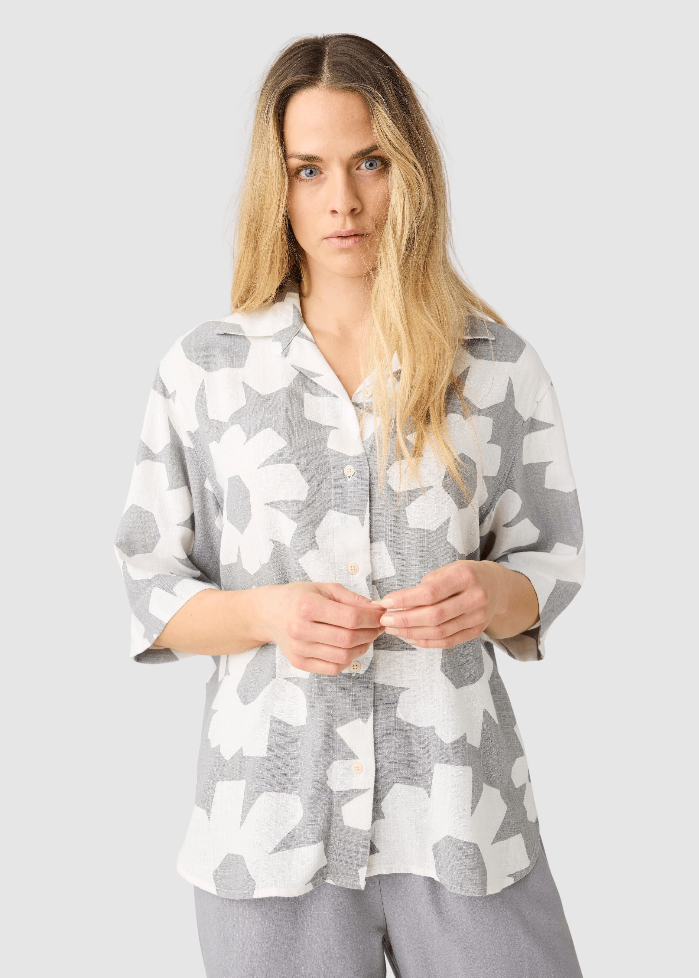 Loose Linen-MIX Print Short Sleeve Shirt Grey Loose Linen-MIX Print Short Sleeve Shirt Grey