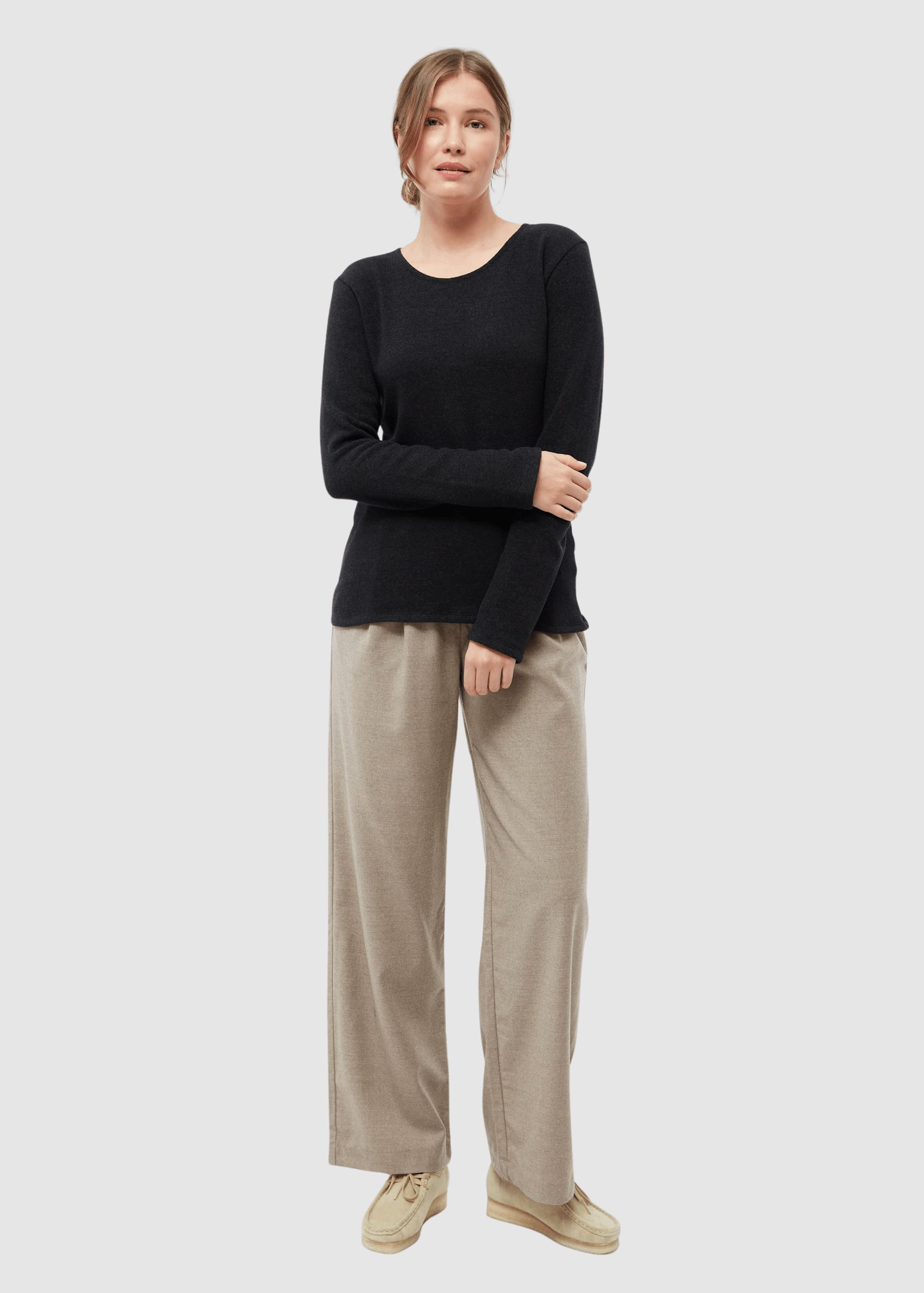 Gblucille Dark Grey