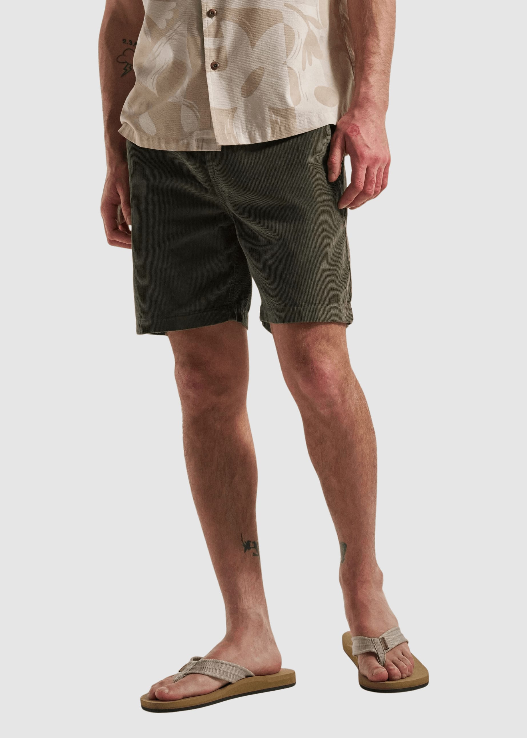 Drifter Cord Short 2.0 Dusty Olive