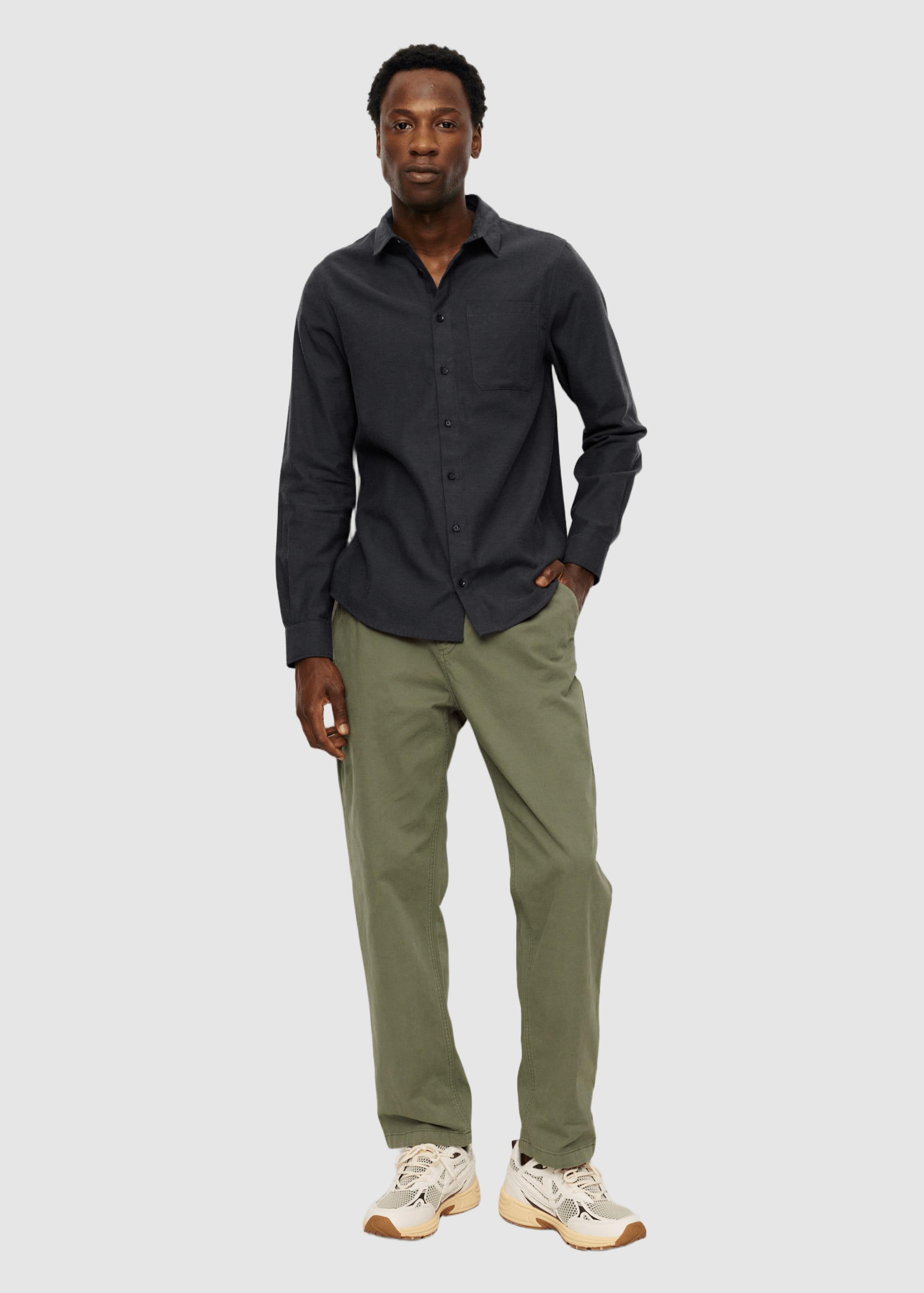 Lentil Dark Grey