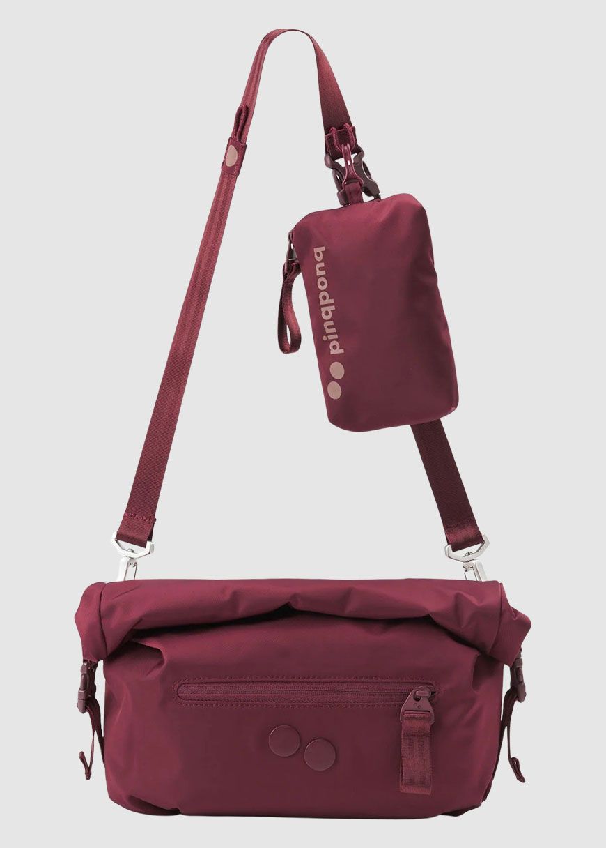 pinqponq_aksel_AW_25_PP_PPC_AKS_001_Changeant_Glazed_Red_1_73eea1459b Aksel