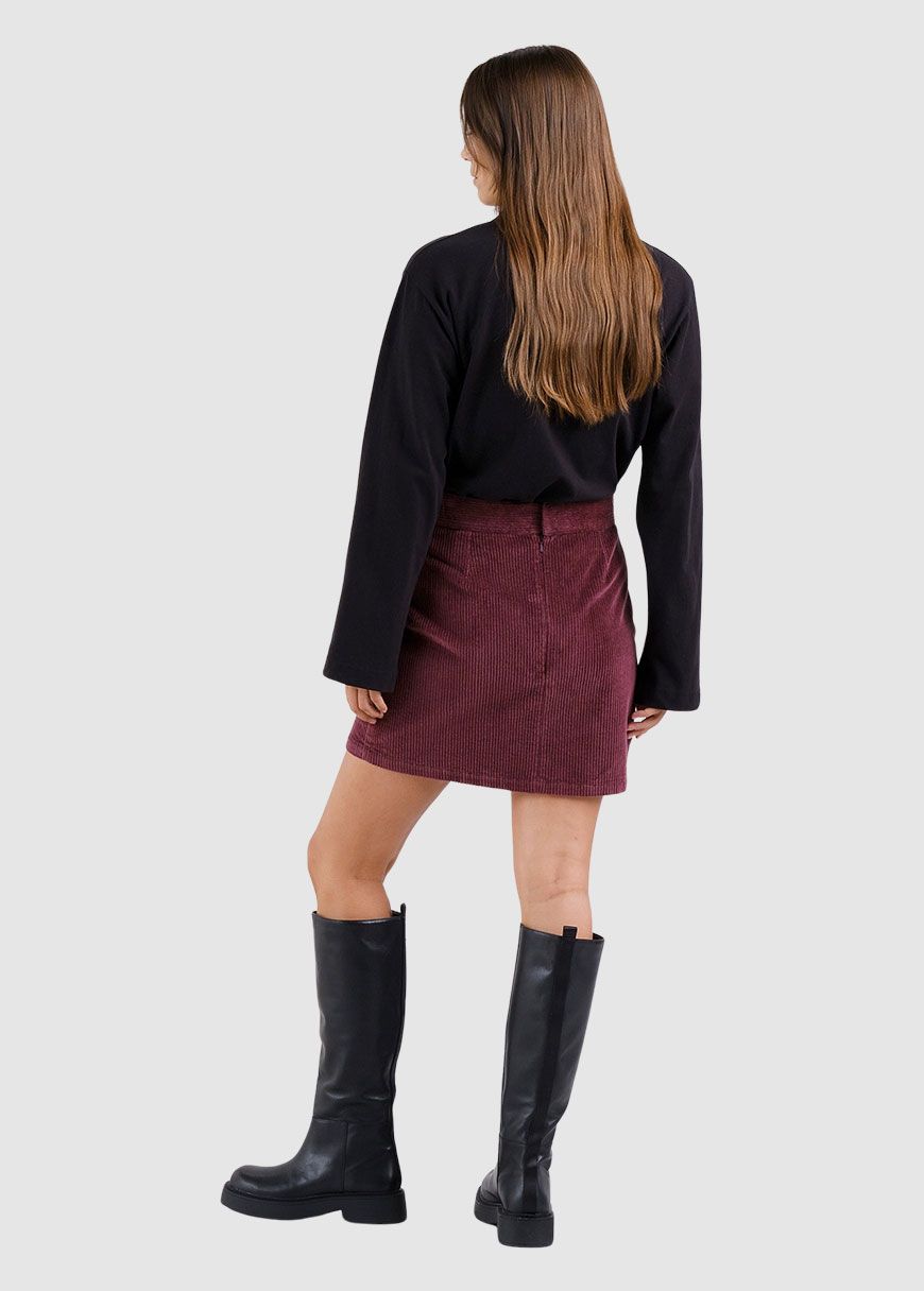dedicated_skirt_majorna_corduroy_AW_25_DED_22957_Fig_Red_3_6684c1c453 Skirt Majorna Corduroy
