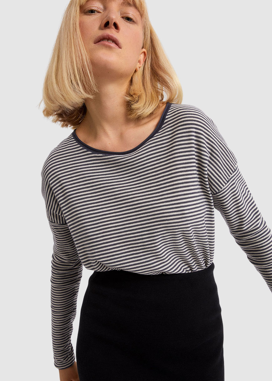 Ladaa Striped