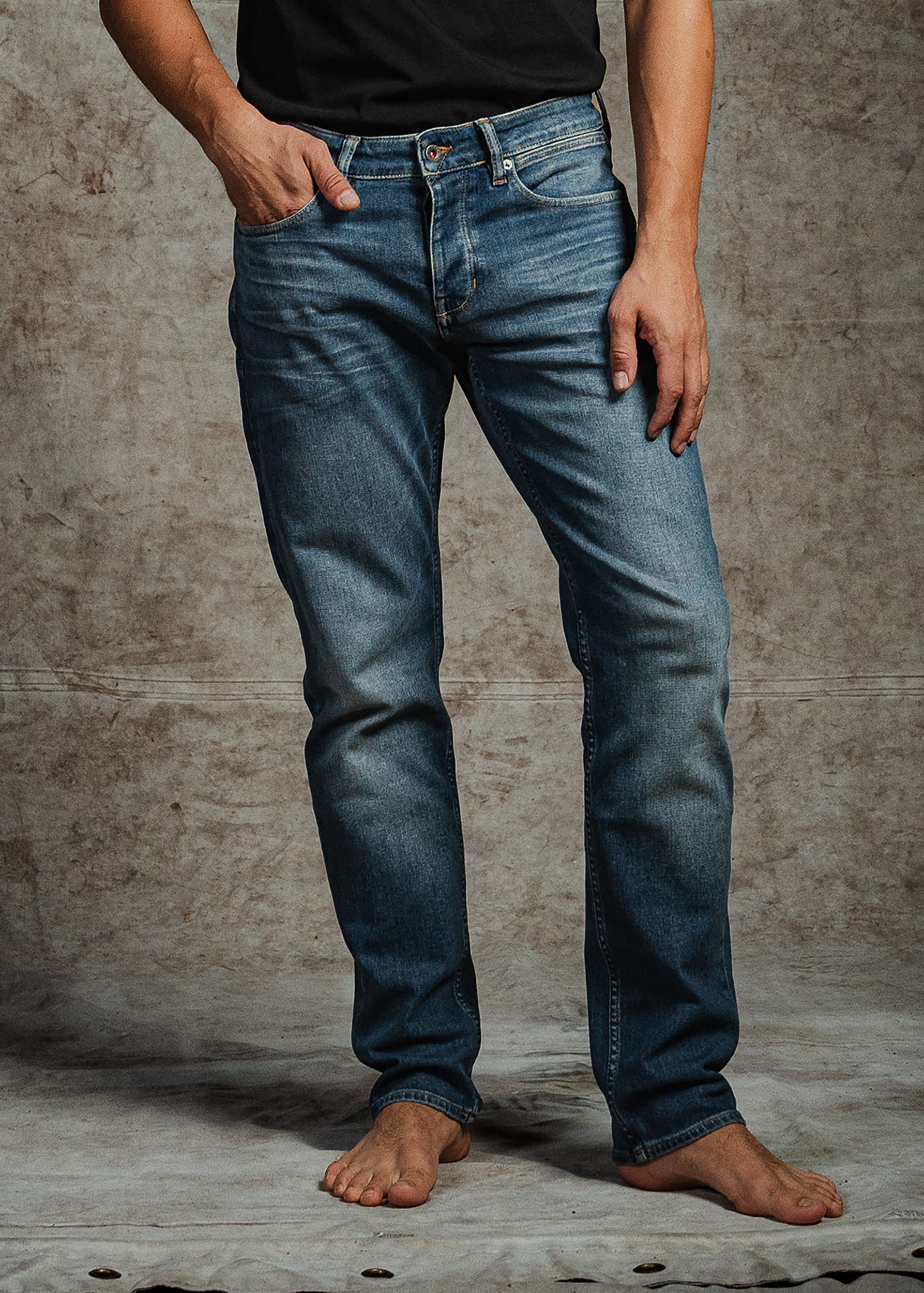 kuyichi-jim-regular-slim-aged-indigo-1.jpeg Jim Regular Slim Aged Indigo