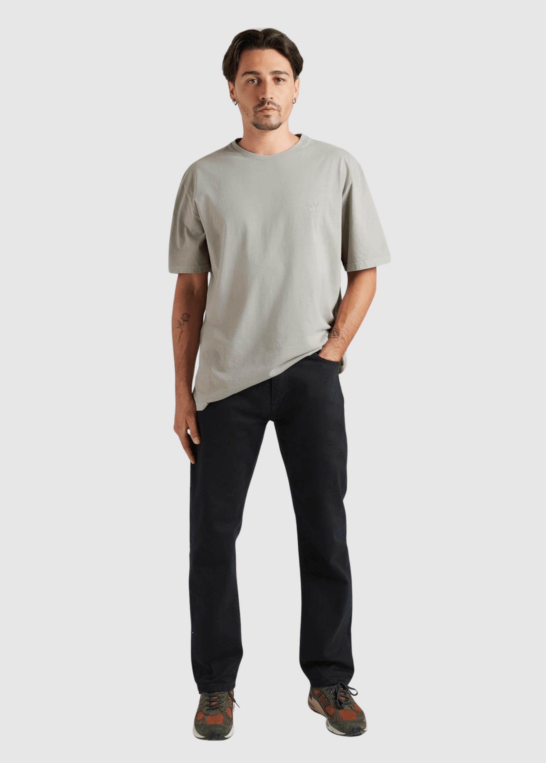 trendsplant-essential-sunwashed-t-shirt-natural-gray-grey-4.jpeg Essential Sunwashed T-Shirt Natural Gray Grey
