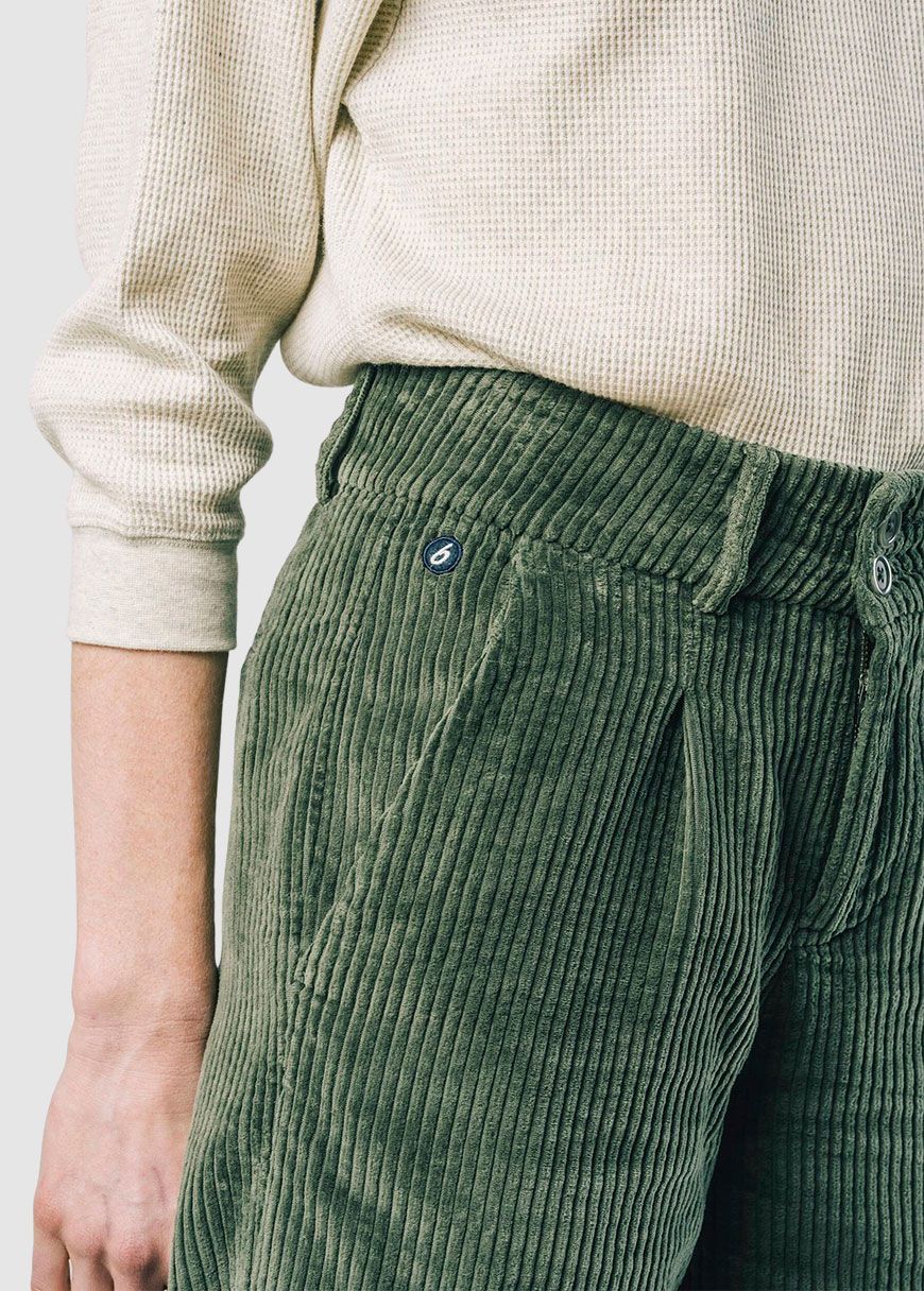 Corudroy Pleated Pant