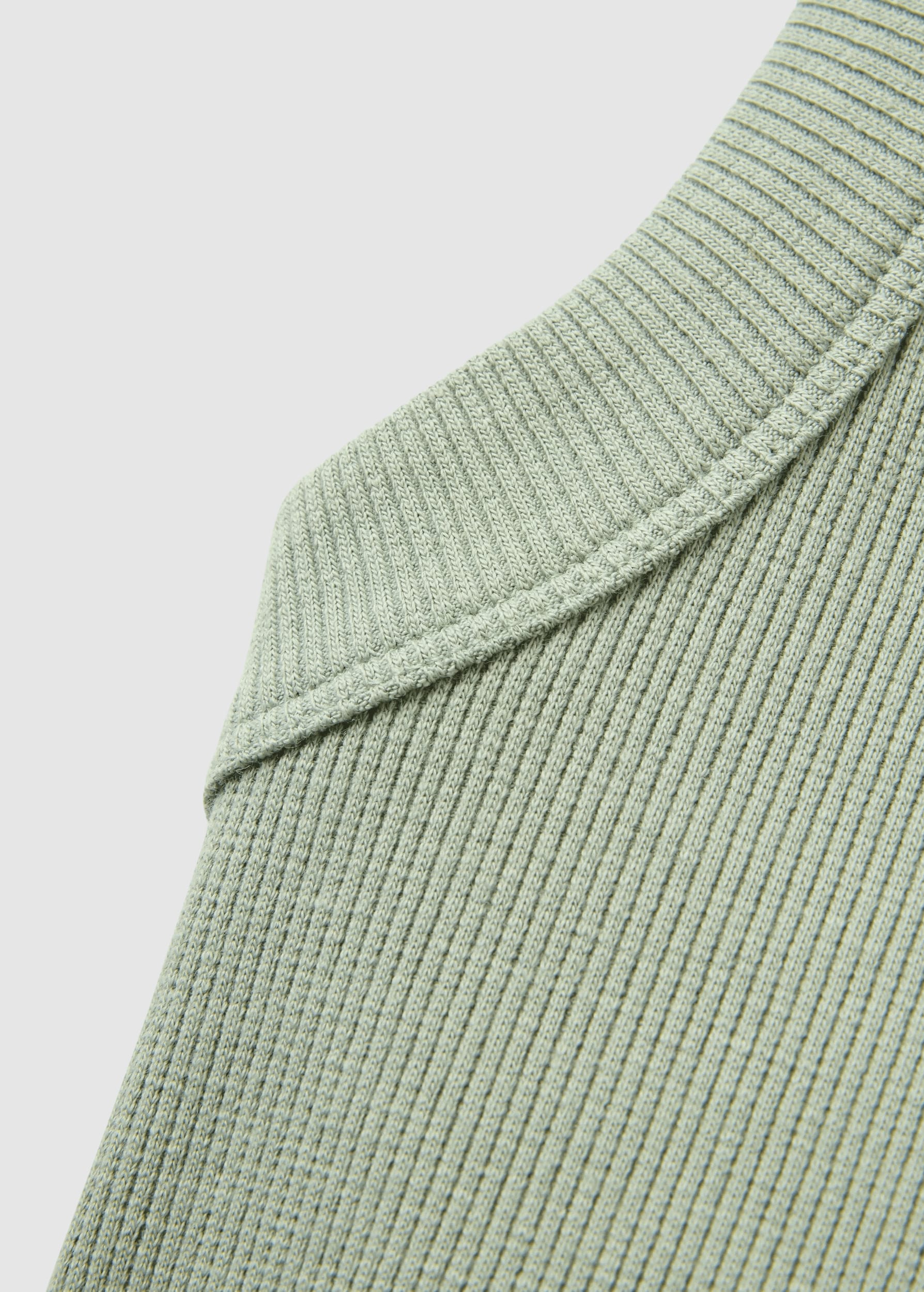 Out There Ribbed Vest Pistachio