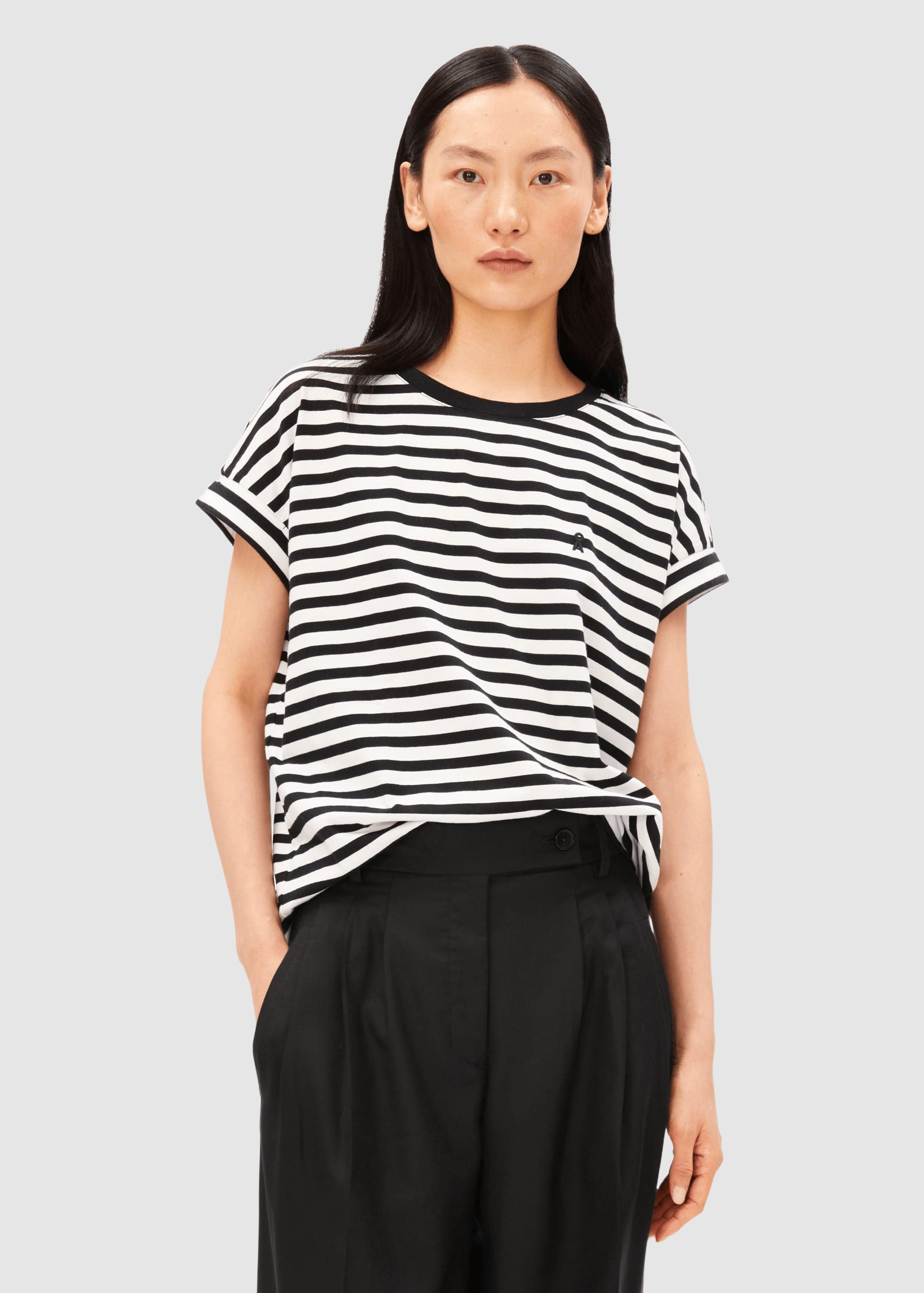 Idaara Stripe T-Shirt White-Black