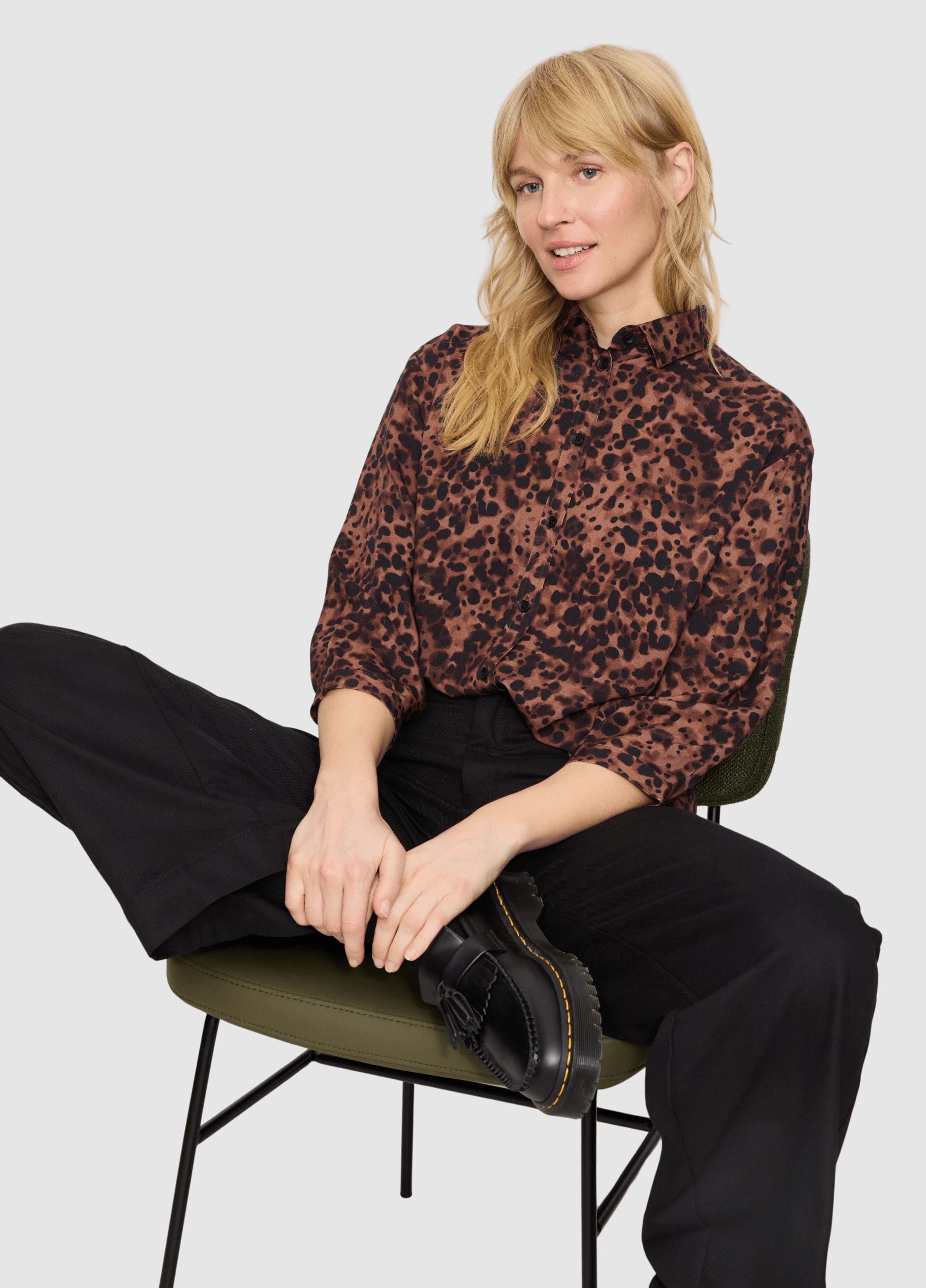 recolution-ligularia-black-4.jpeg Ligularia Black