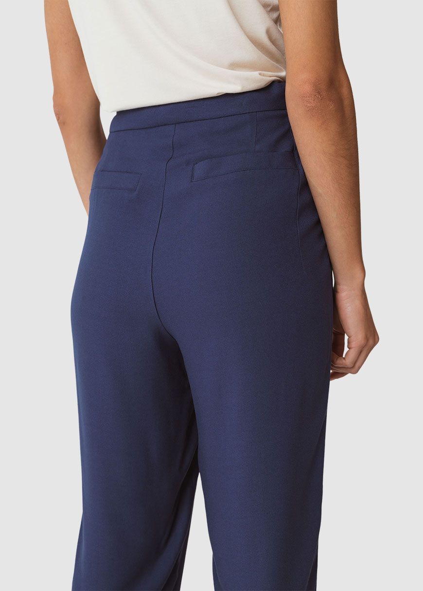 Albia Women Trouser