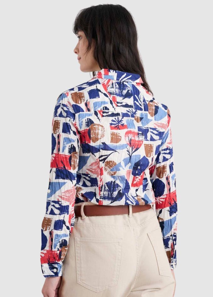 Larissa Shirt