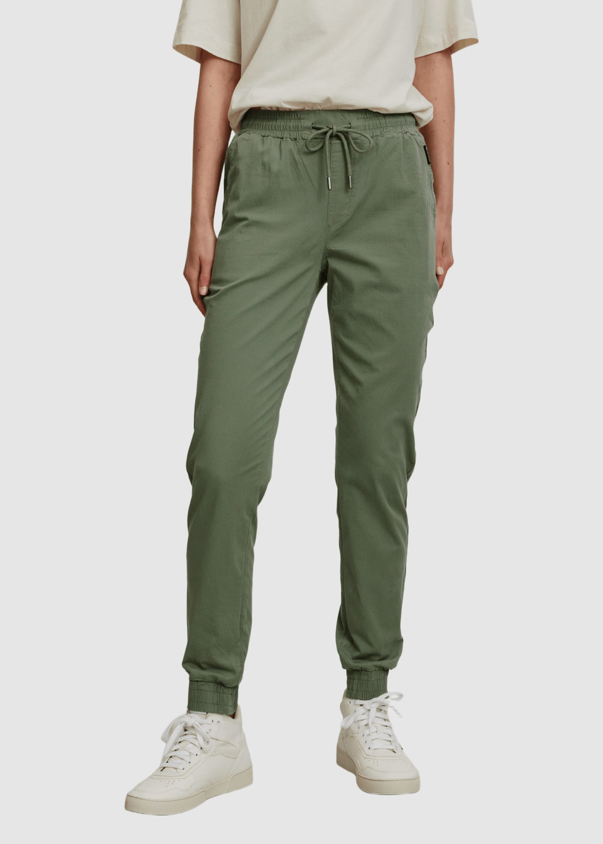 recolution-jogg-chino-calathea-khaki-1.jpeg Jogg Chino Calathea Khaki
