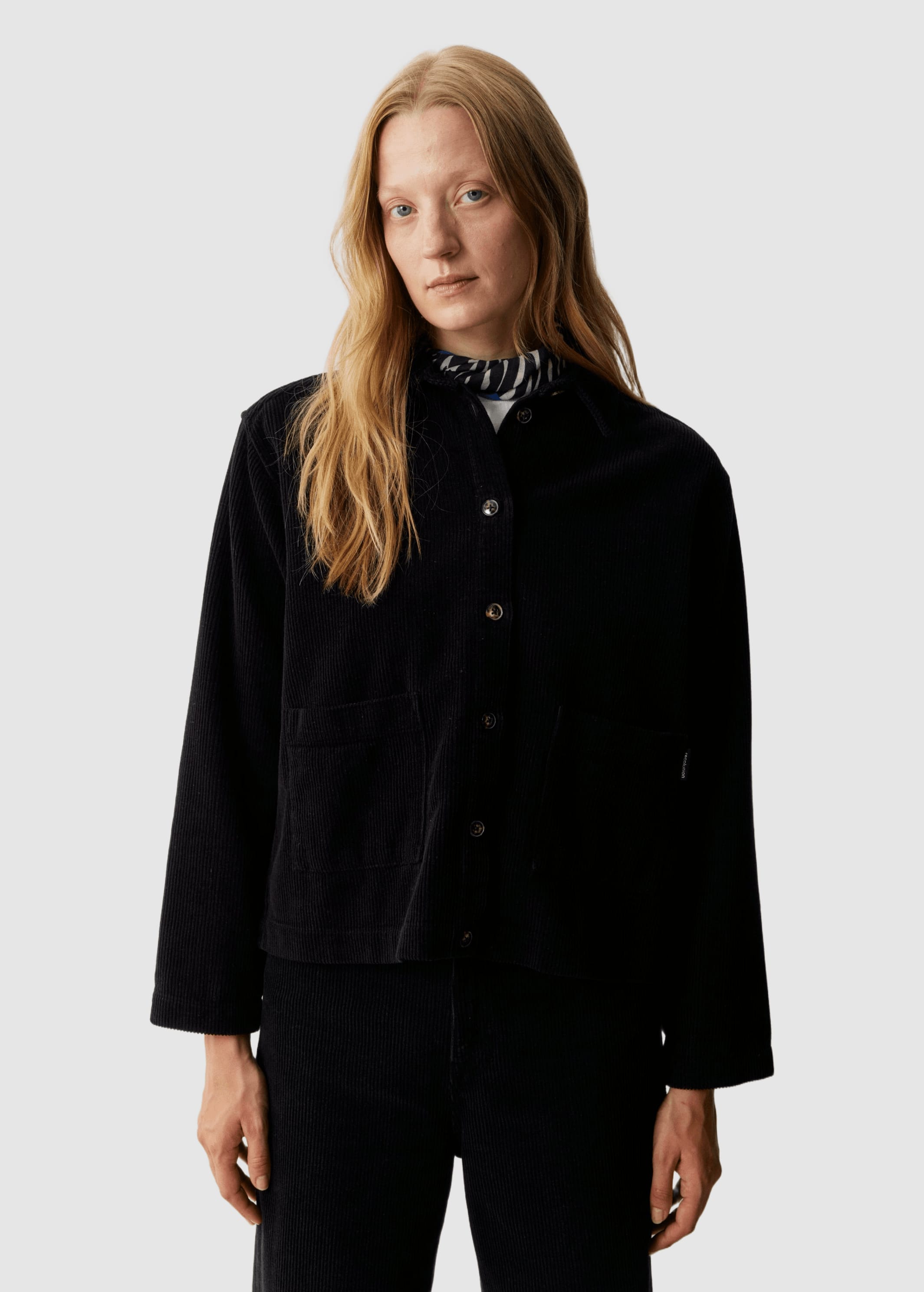 recolution-rhodea-black-2.jpeg Rhodea Black