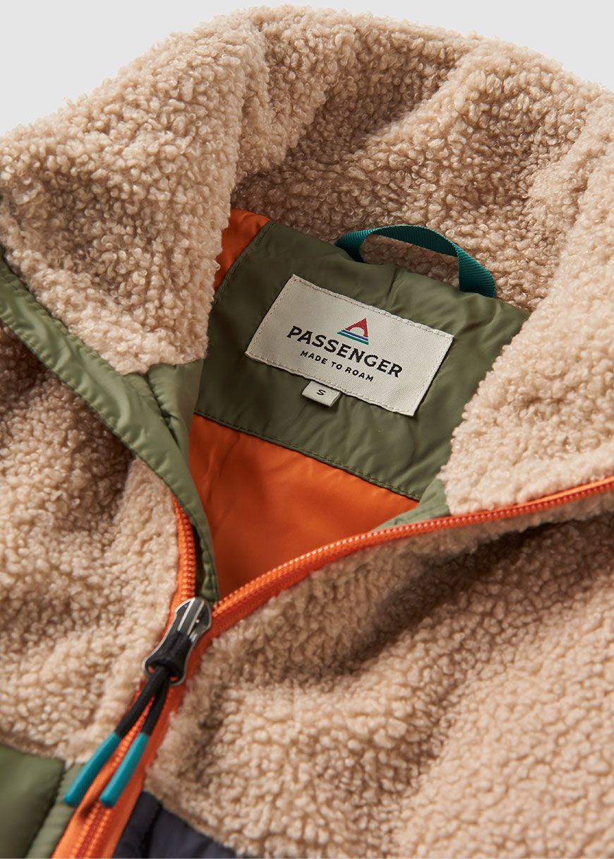 passenger_inspire_recycled_insulated_jacket_AW_25_PAS_W_JC_QZGJD_Dusty_Olive_2_4aede762f0 Inspire Recycled Insulated Jacket