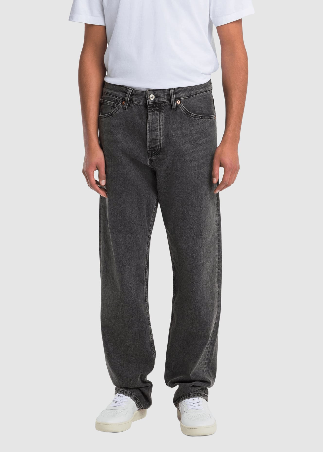 kings-of-indigo-k-o-i-roy-holo-grey-worn-1.jpeg Roy Holo Grey Worn