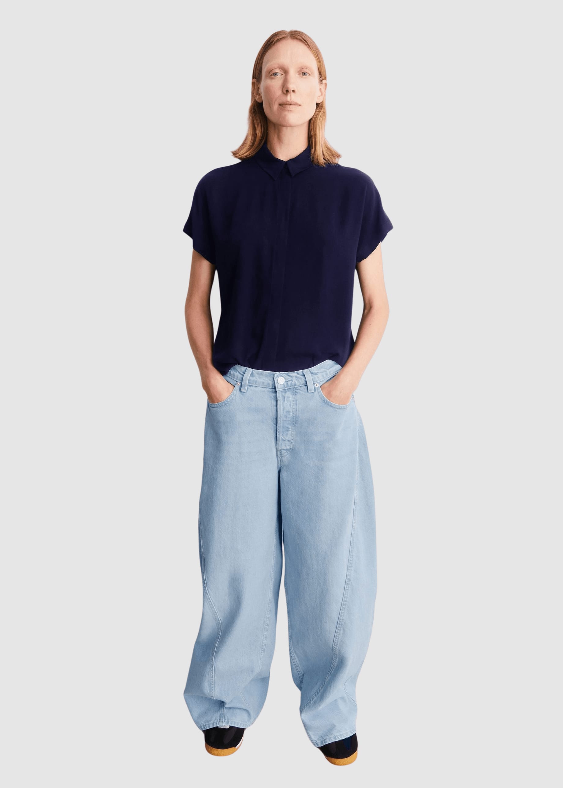 Larisaana Blouse Tinted Navy Larisaana Blouse Tinted Navy