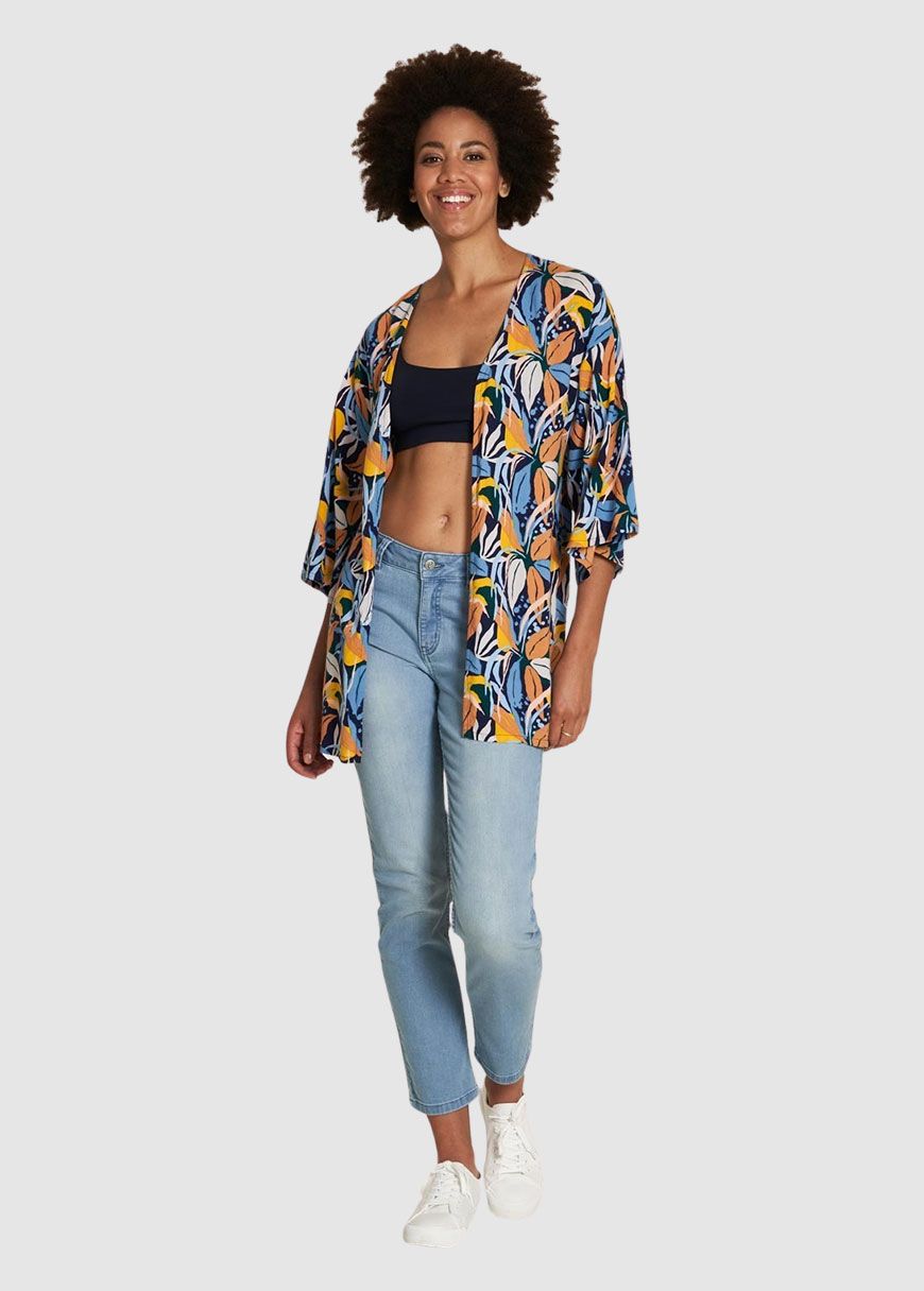 Kimono aus EcoVero Viskose Kimono aus EcoVero Viskose