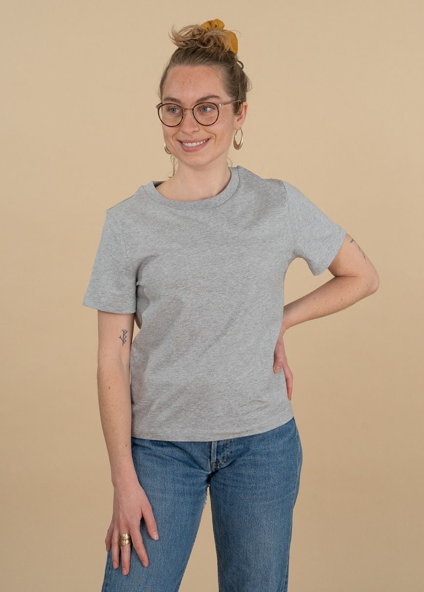 Classic T-Shirt Woman Heather Grey