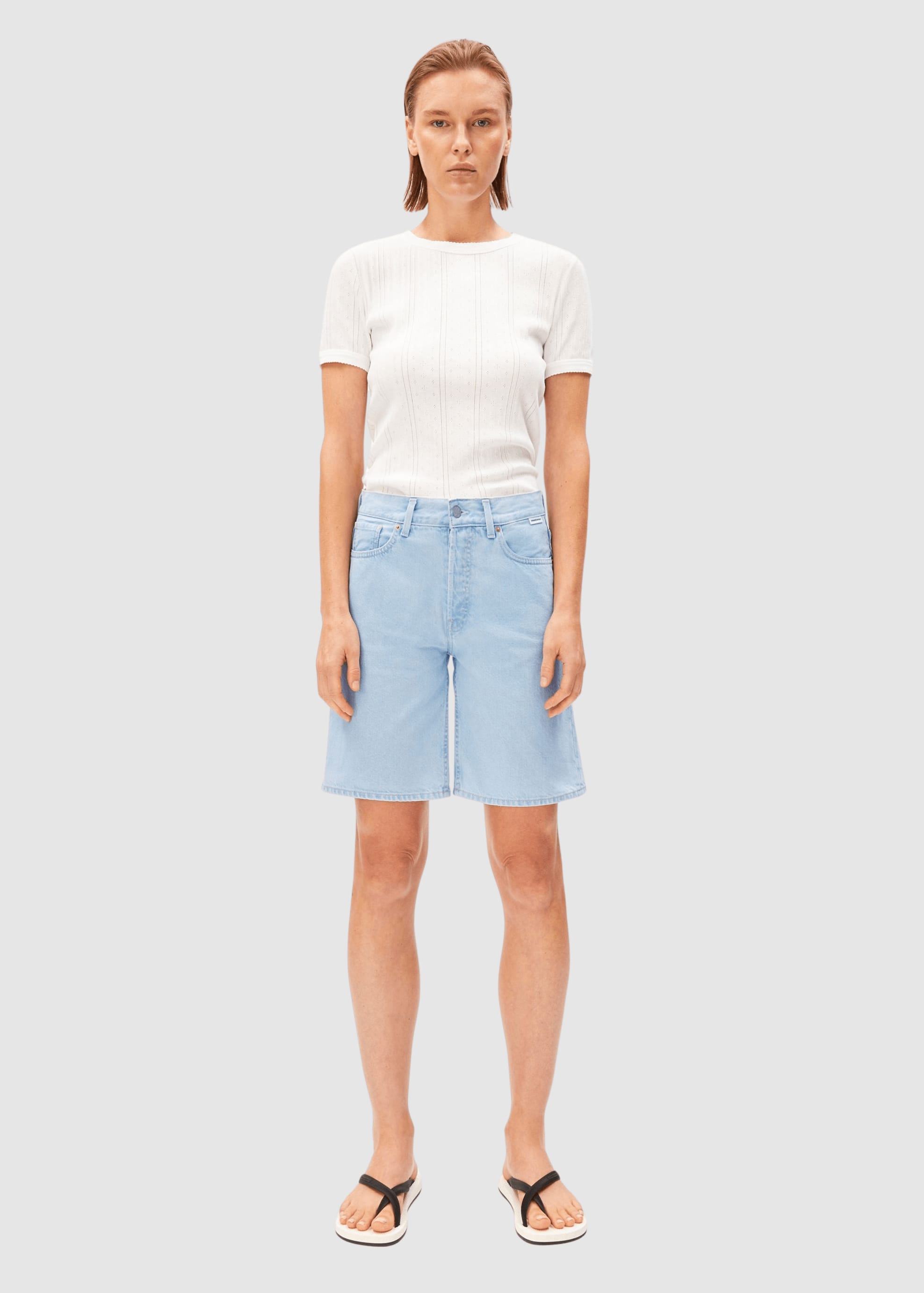 Thaalina Mid Waist Denim Short Fresh Blue Thaalina Mid Waist Denim Short Fresh Blue