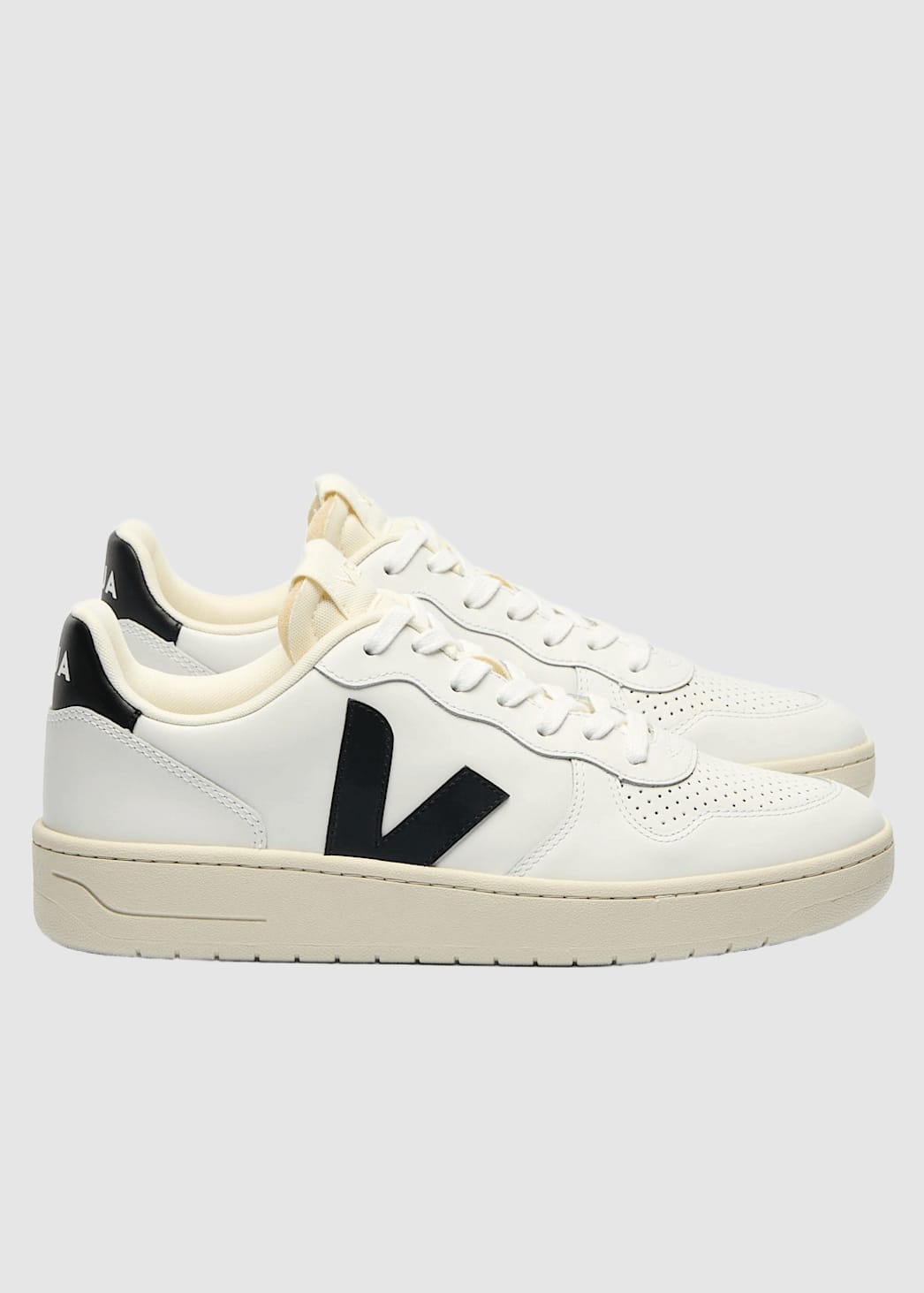 V-10 Prime Leather Extra White Black