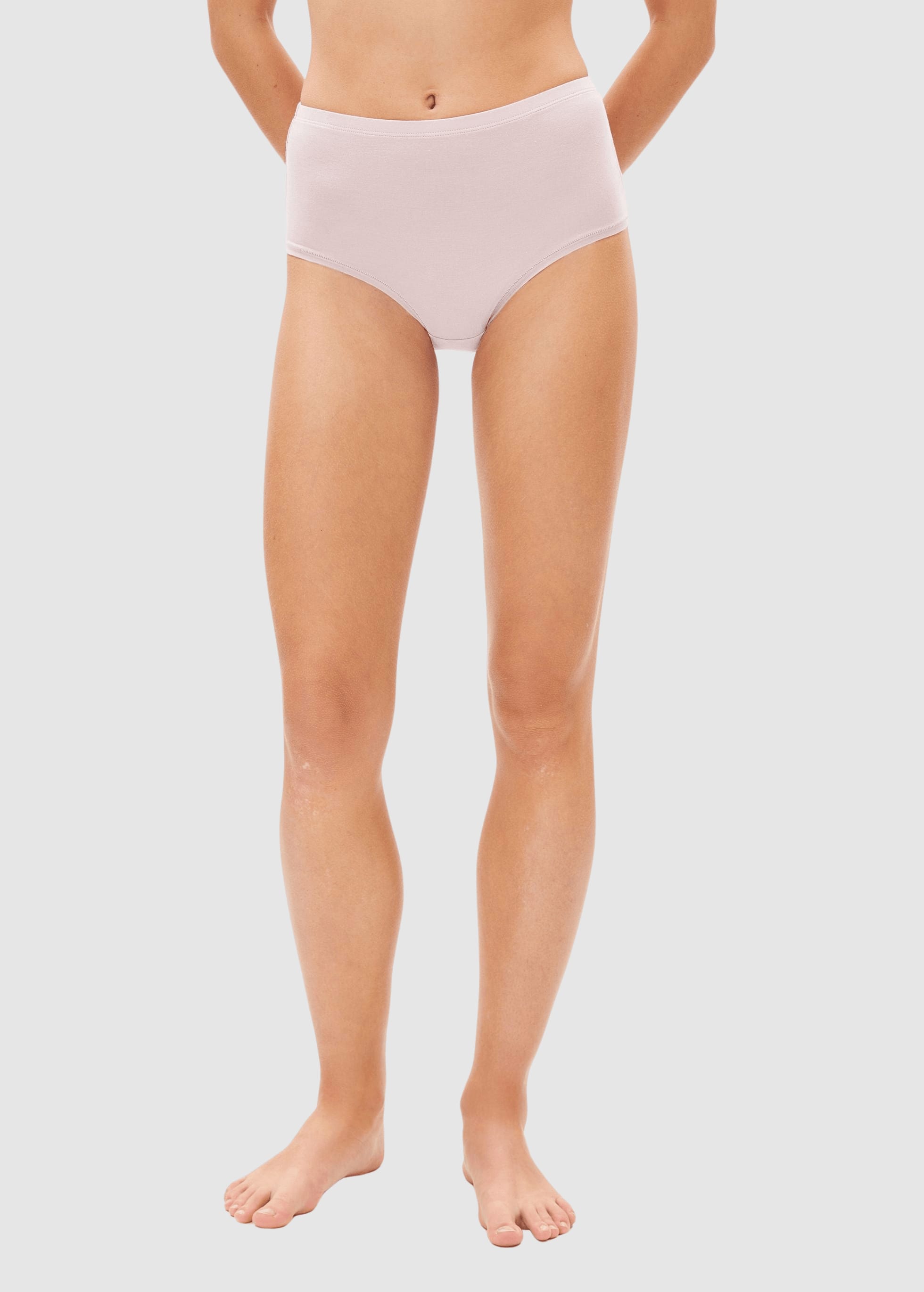 Birtaa Shorty Grey Blush