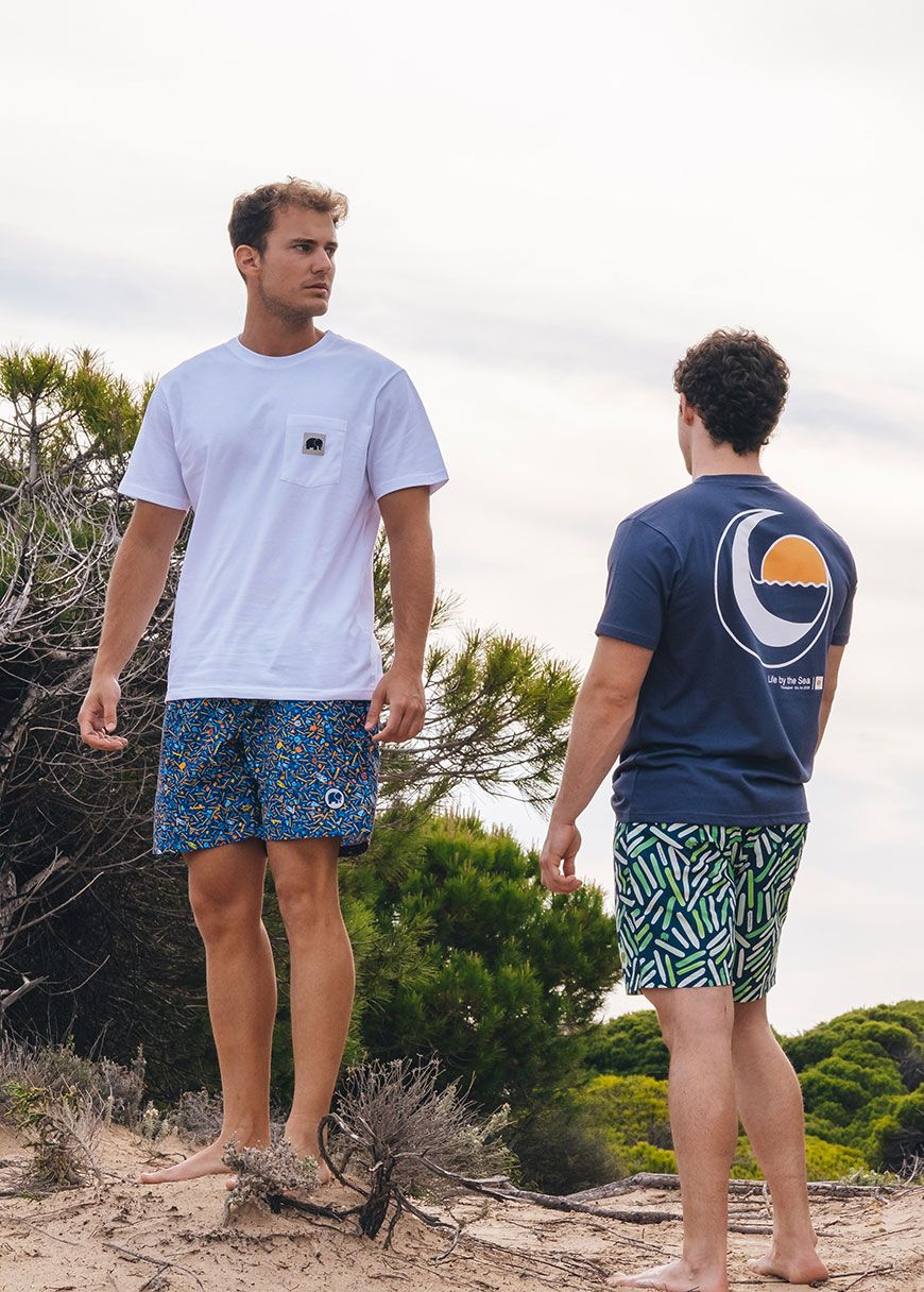 Men's Life By The Sea V Organic T-Shirt Men's Life By The Sea V Organic T-Shirt