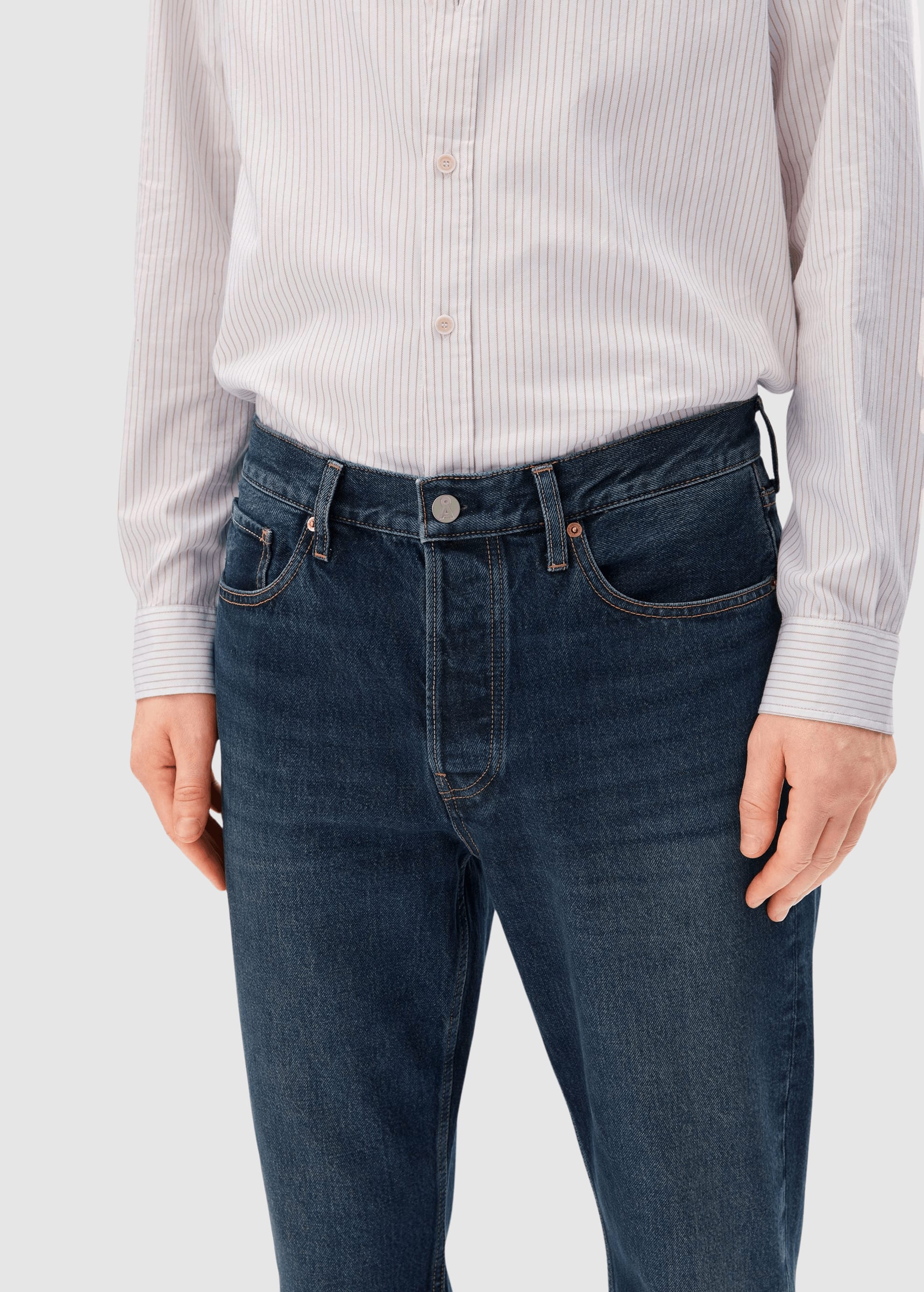 Maakxy Relaxed Tapered Jean Moonstone