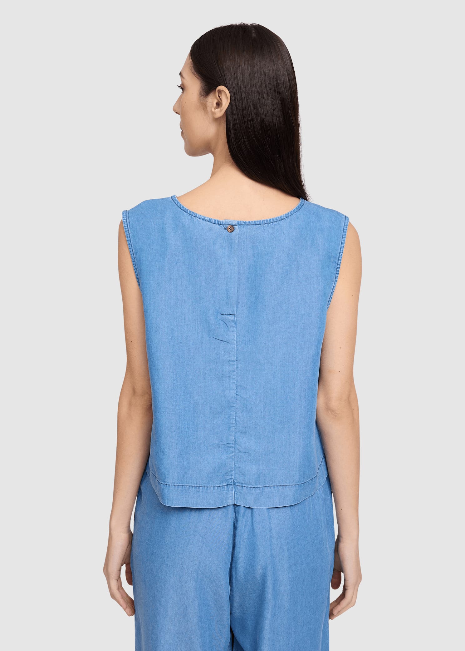 Tencel Top Dark Blue Wash