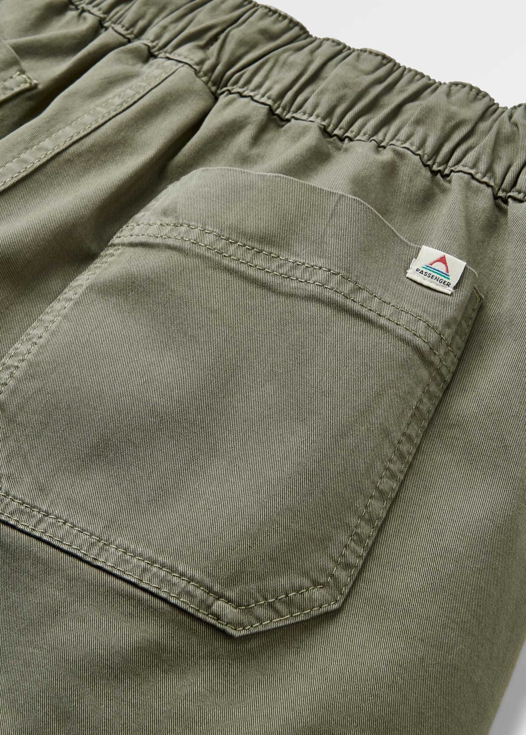 Carriso Short Dusty Olive