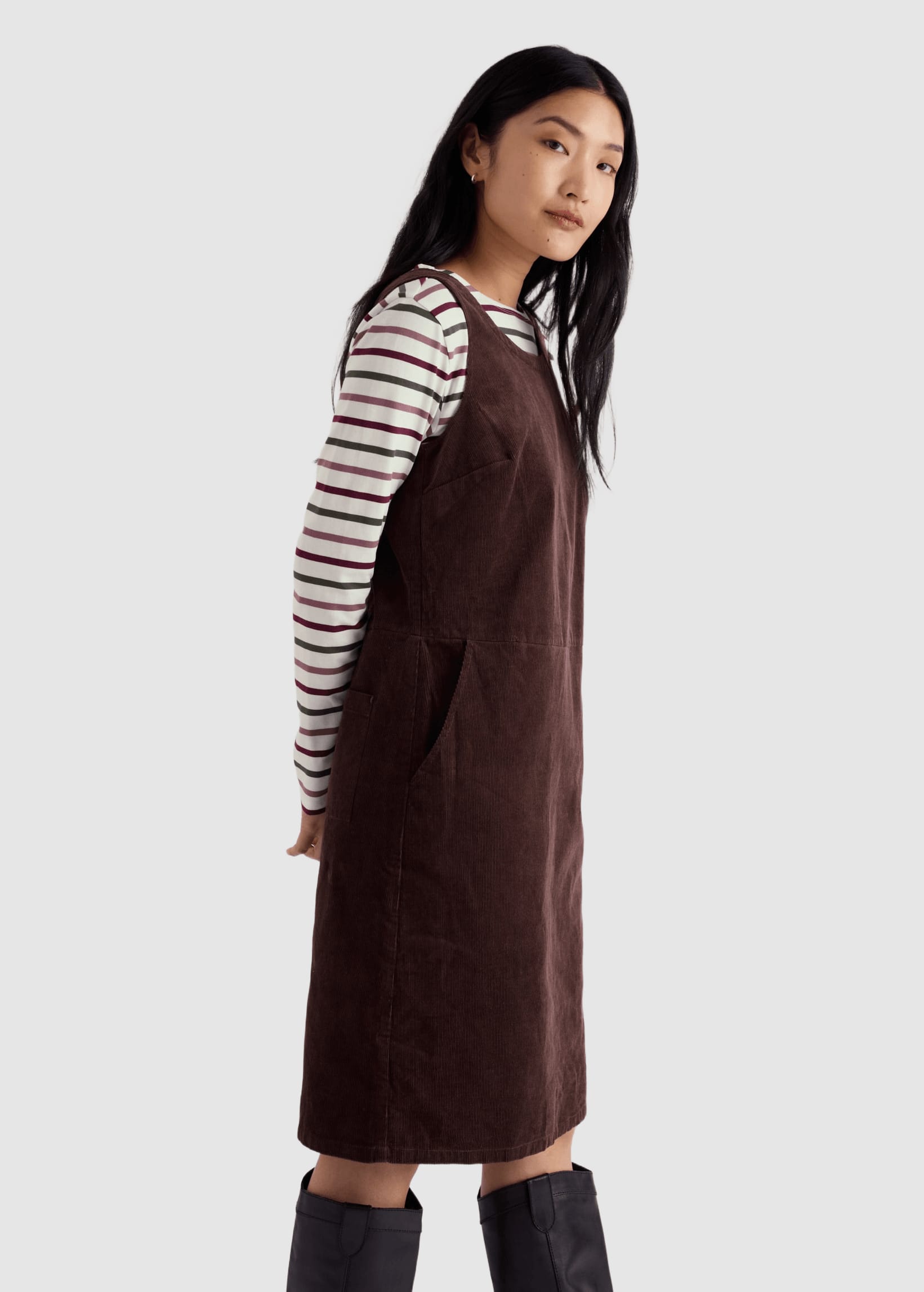 Salt Weave Pinafore Seedbed