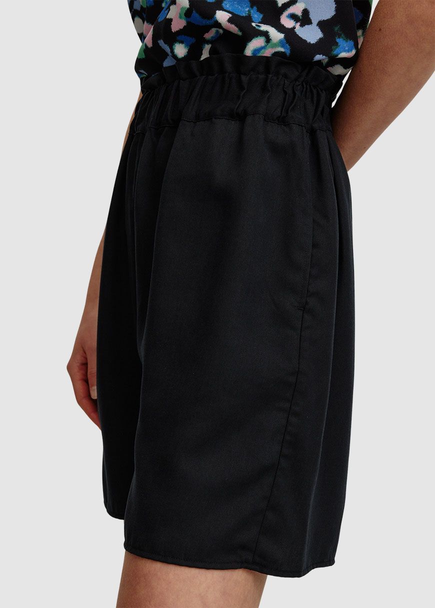 Shorts Pomelo