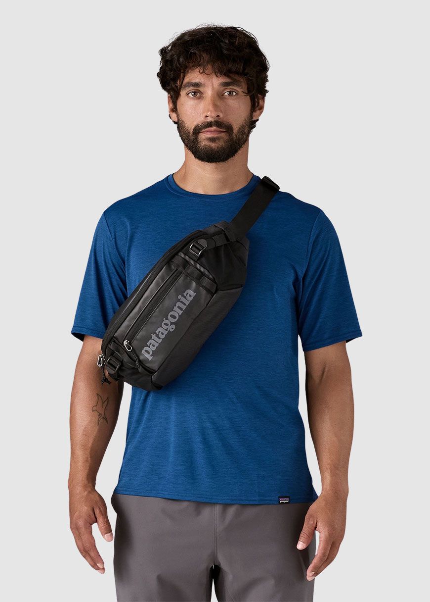 patagonia_black_hole_waist_pack_5l_AW_25_PAT_49282_Black_W_Black_3_1e58fc65a3 Black Hole Waist Pack 5L