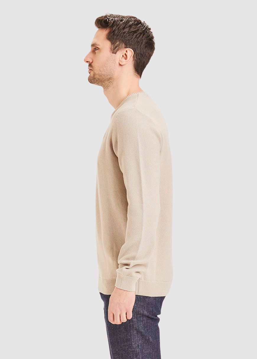 Field Pique Badge Knit O-Neck Field Pique Badge Knit O-Neck