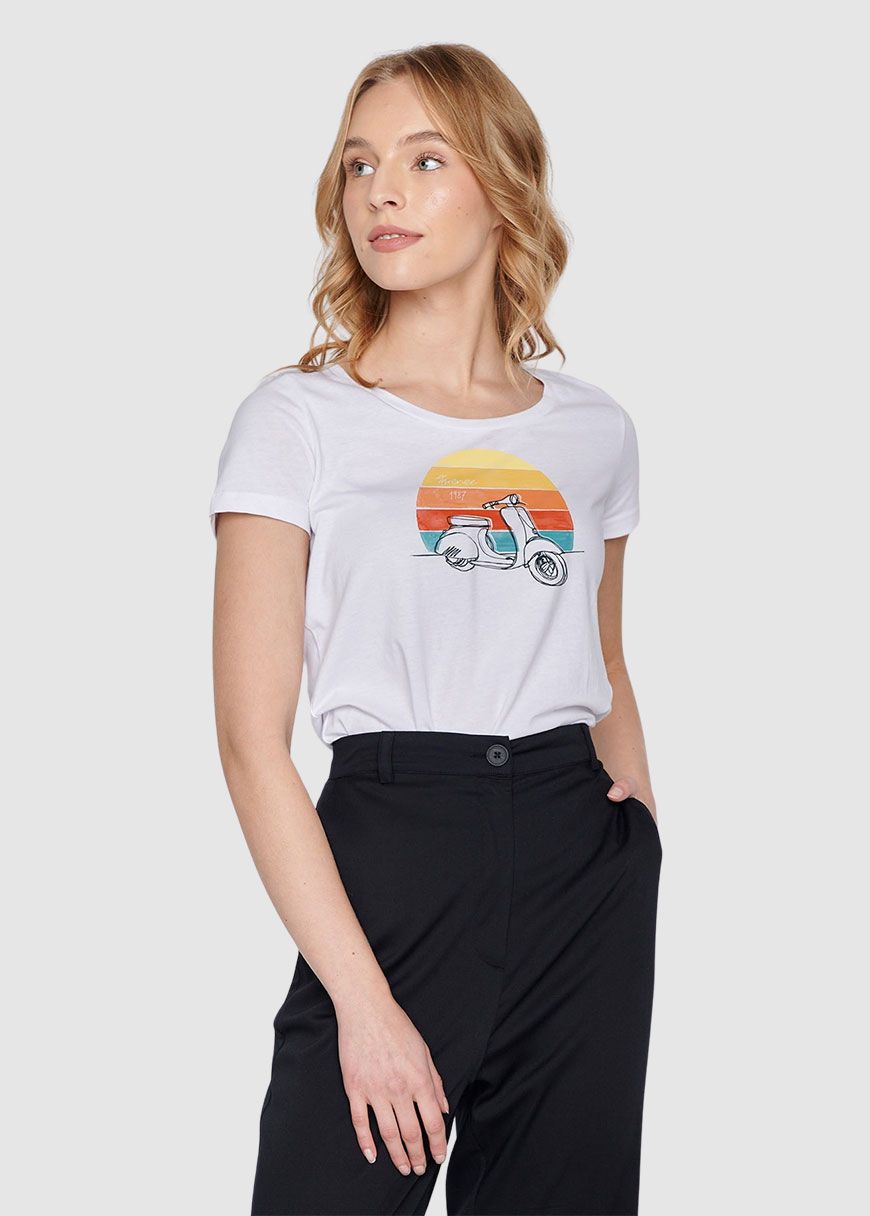 Lifestyle Scooter Loves Lifestyle Scooter Loves