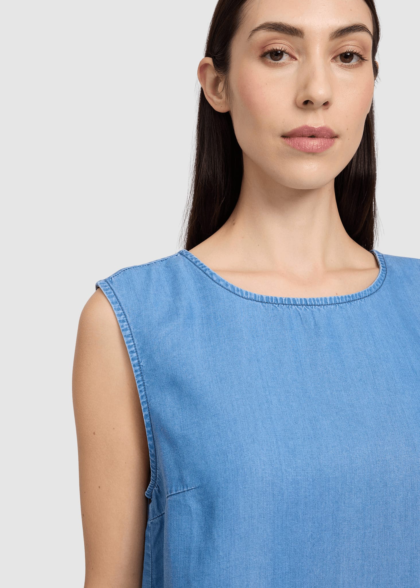 Tencel Top Dark Blue Wash