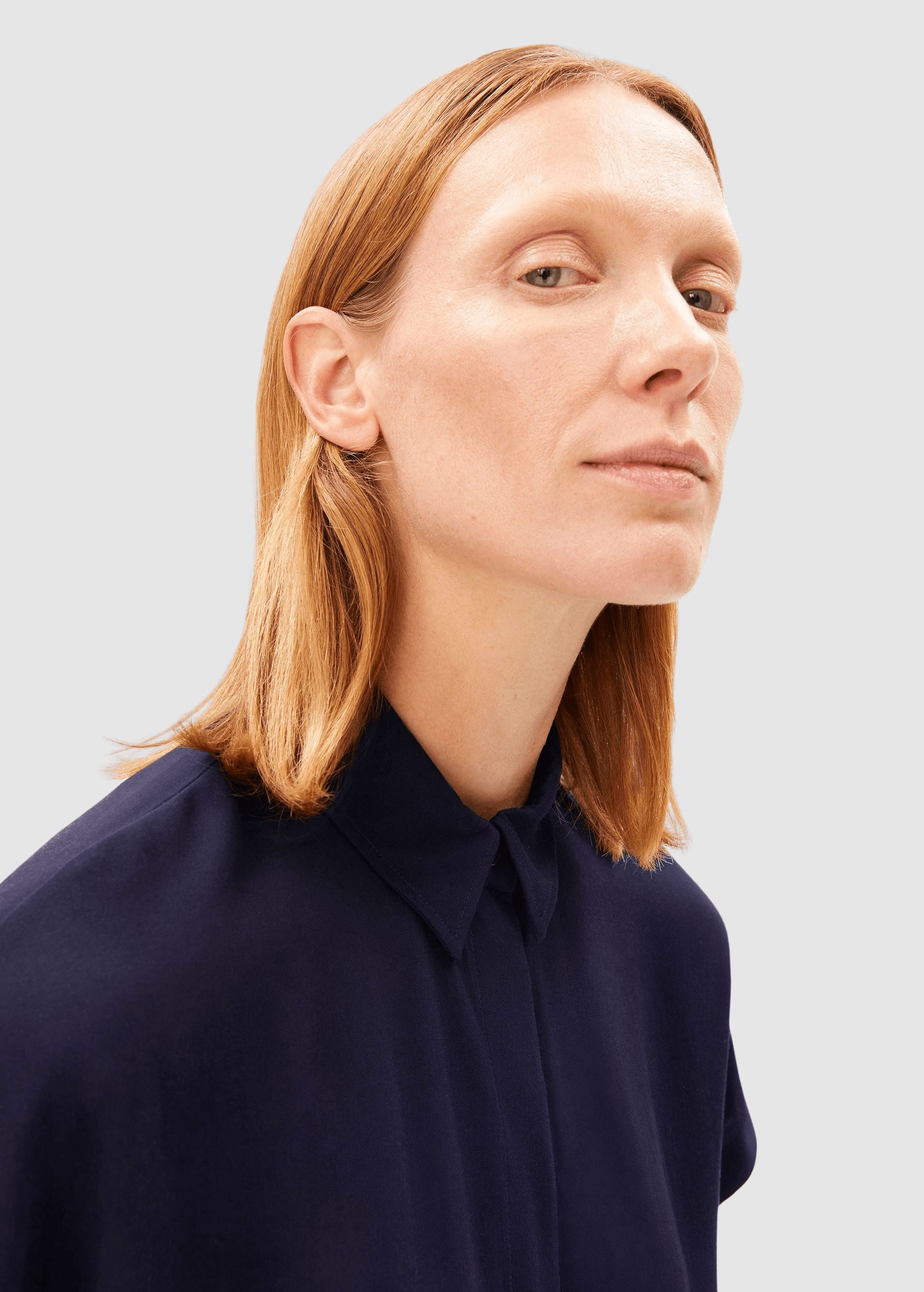 Larisaana Blouse Tinted Navy Larisaana Blouse Tinted Navy