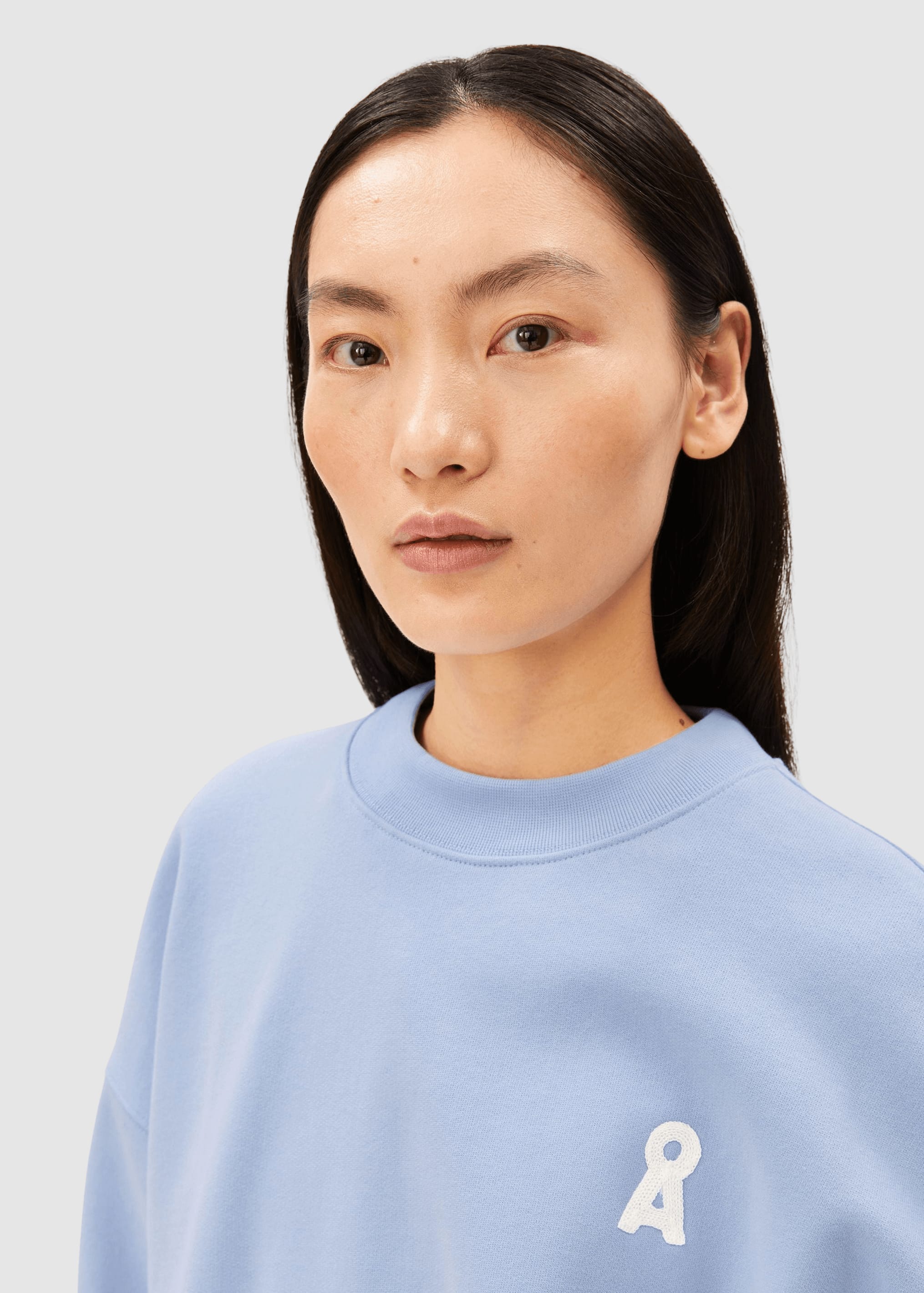 armedangels-iconic-alizaa-sweat-soft-blue-3.jpeg Iconic Å Alizaa Sweat Soft Blue