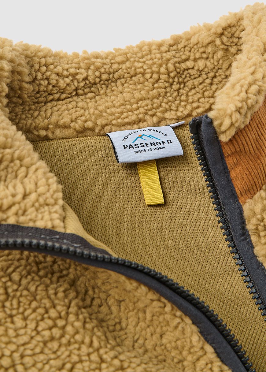 passenger_trekker_recycled_deep_pile_sherpa_fleece_AW_25_PAS_M_FL_BQT_96_Biscuit_2_491a302ef6 Trekker Recycled Deep Pile Sherpa Fleece