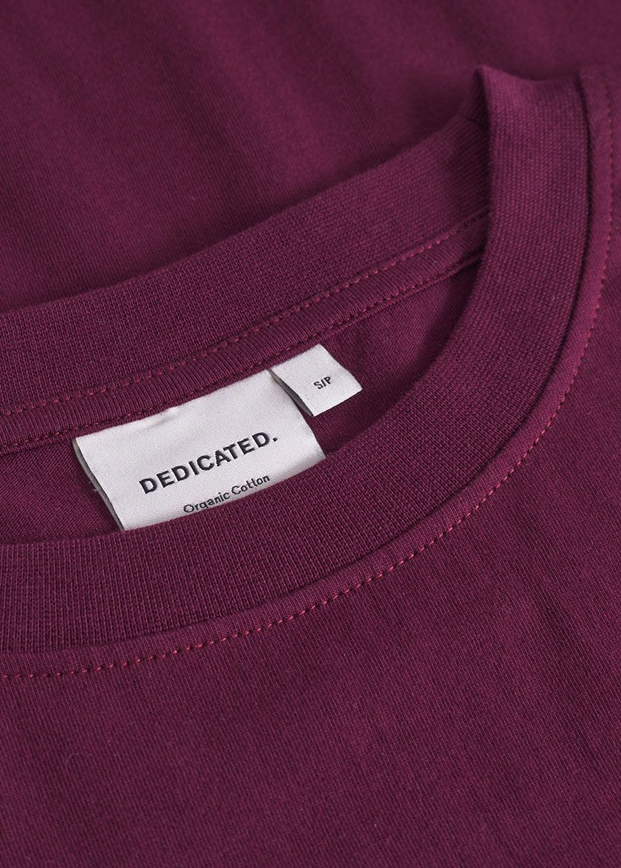 dedicated_t_shirt_vadstena_base_AW_25_DED_23109_Fig_Red_5_ea72c4bd8d T-Shirt Vadstena Base