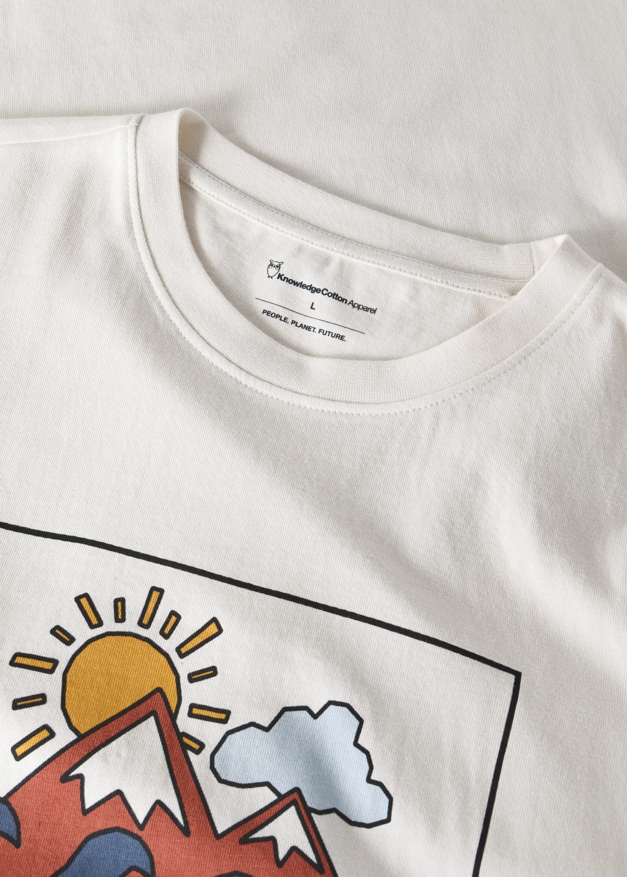 Front Print T-Shirt Egret Front Print T-Shirt Egret