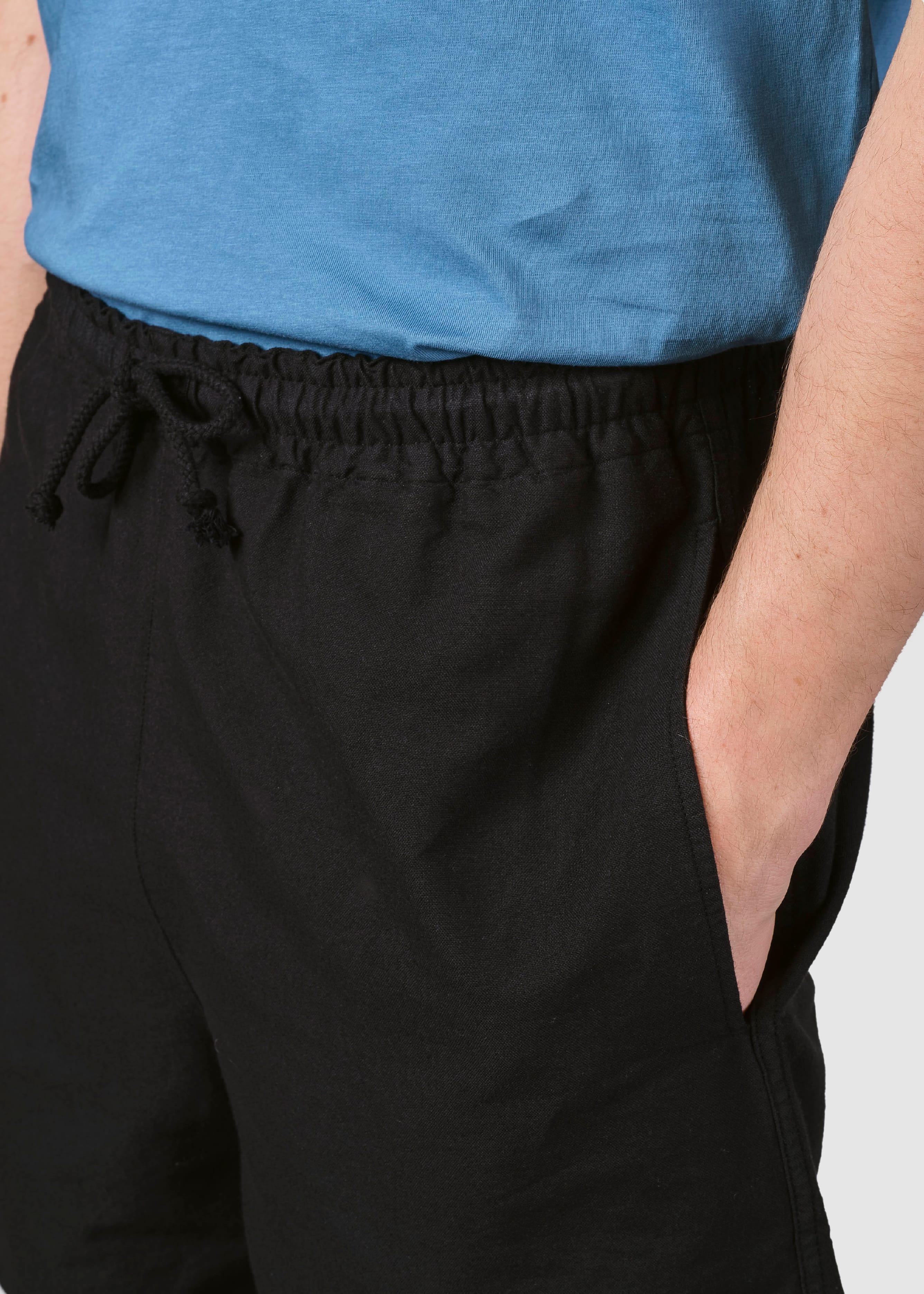 Bertram Shorts Black