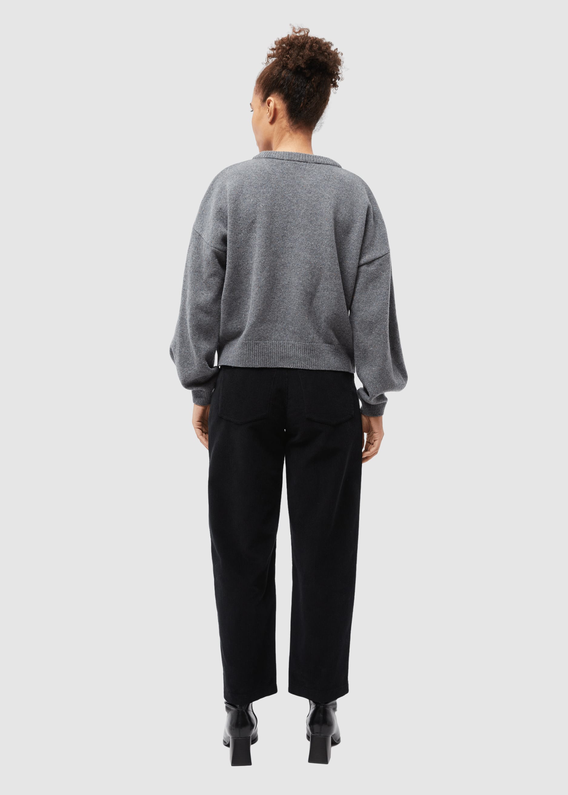 givn-gbcoralie-black-2.jpeg Gbcoralie Black