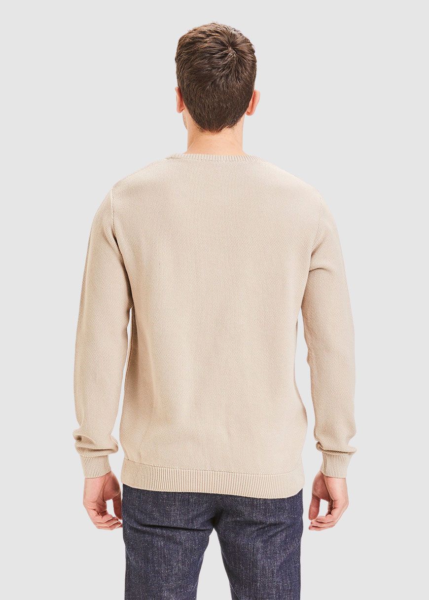 Field Pique Badge Knit O-Neck Field Pique Badge Knit O-Neck