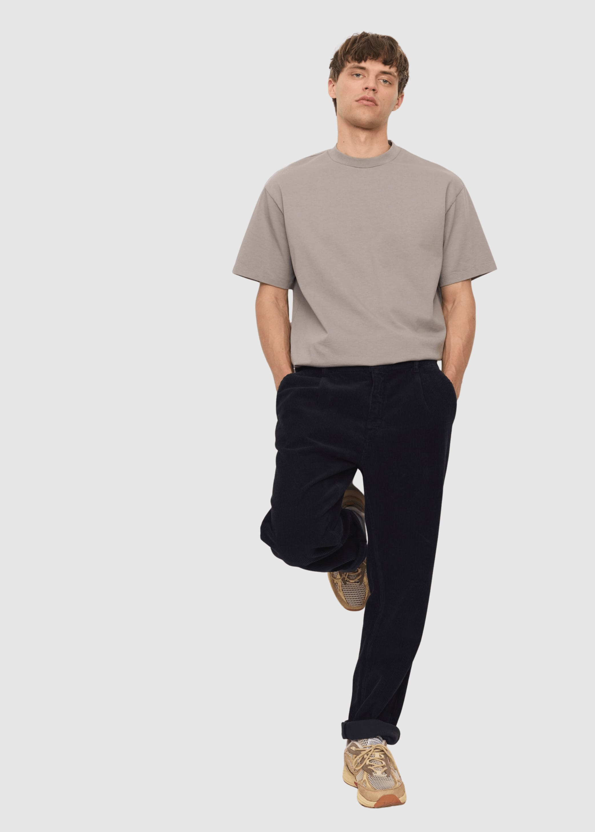 Oak Corduroy Dark Navy