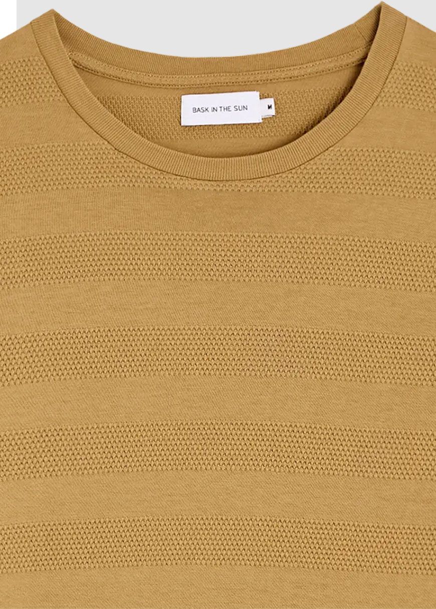Boga Tee