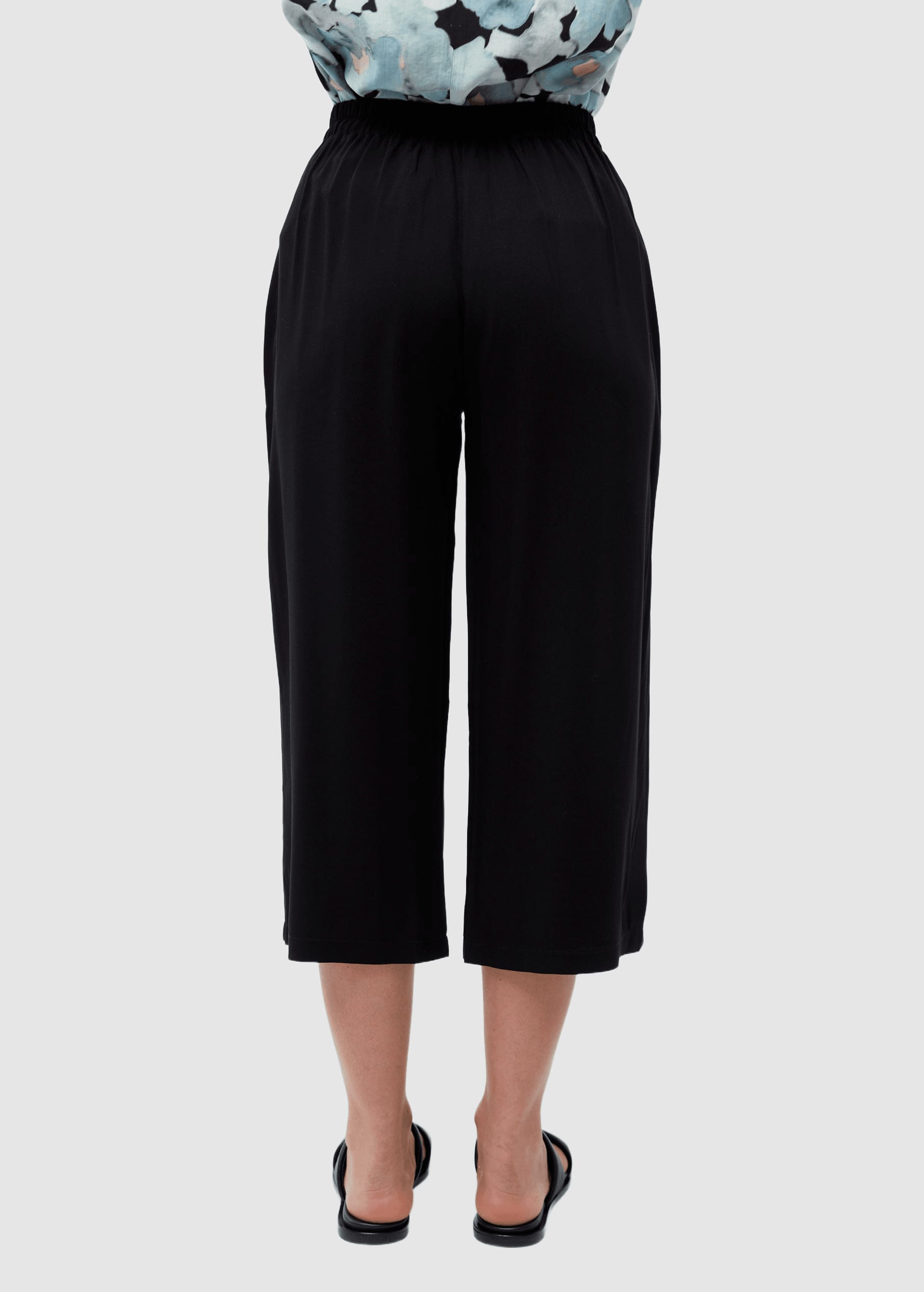 Gbanna Black
