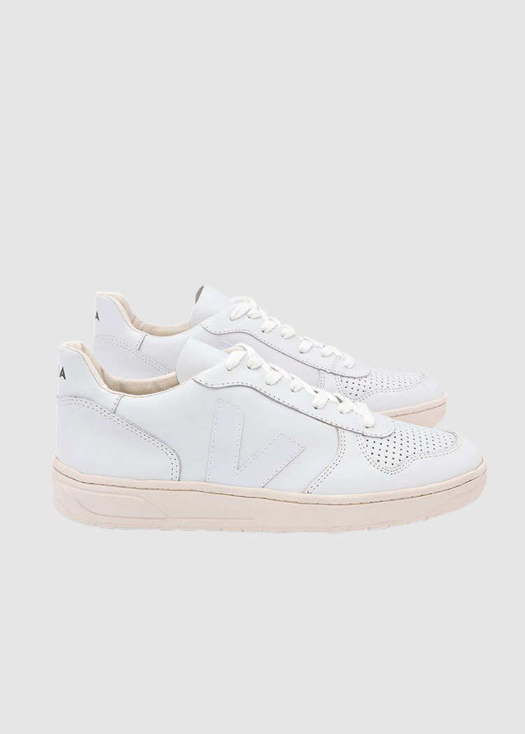 V10 Leather Extra White