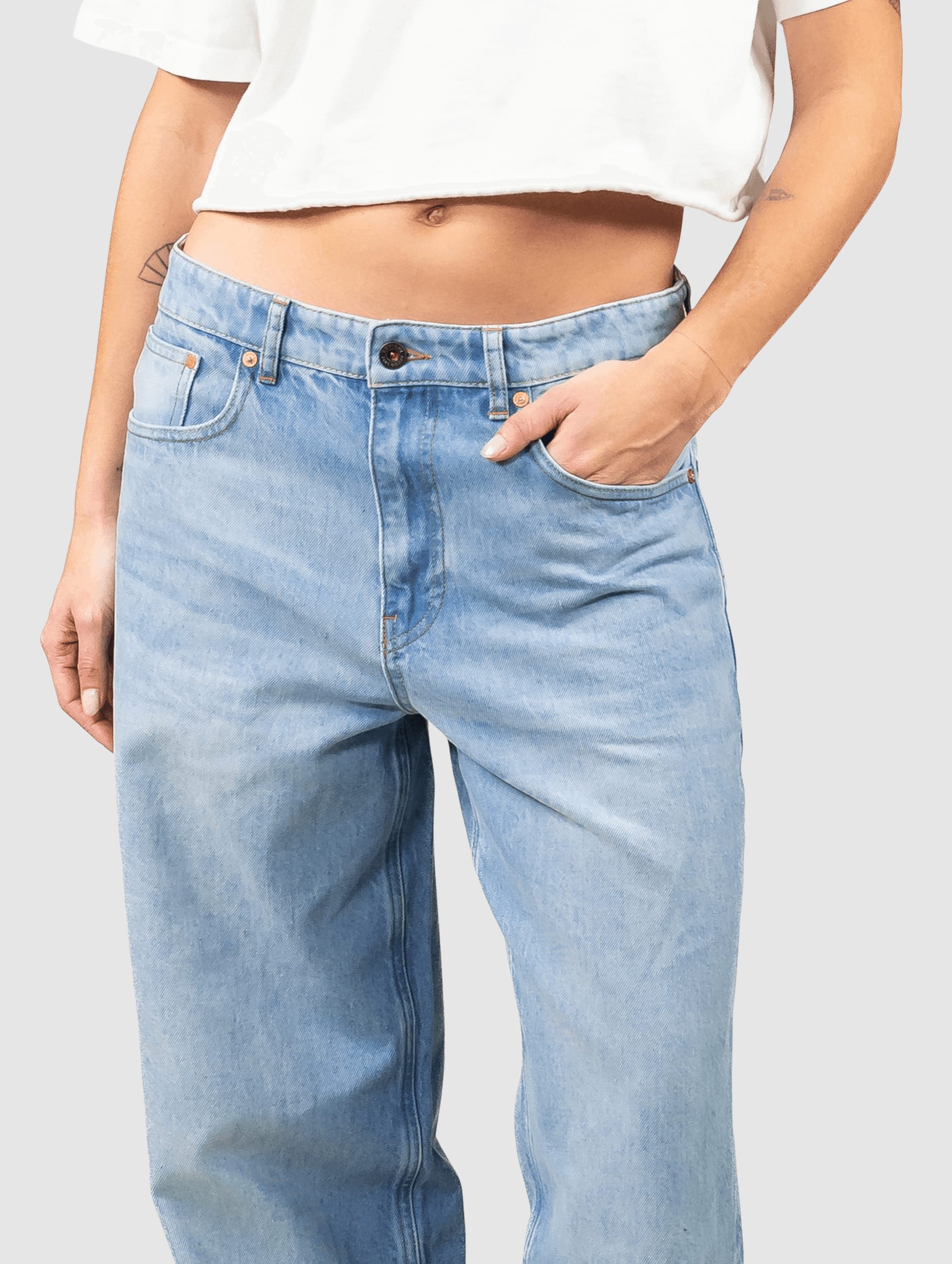 Ruby Relaxed Light Blue Ruby Relaxed Light Blue