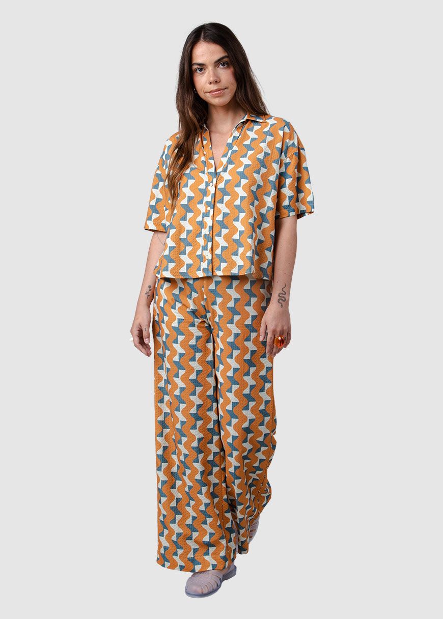 Big Tiles Oversize Cropped Blouse Big Tiles Oversize Cropped Blouse