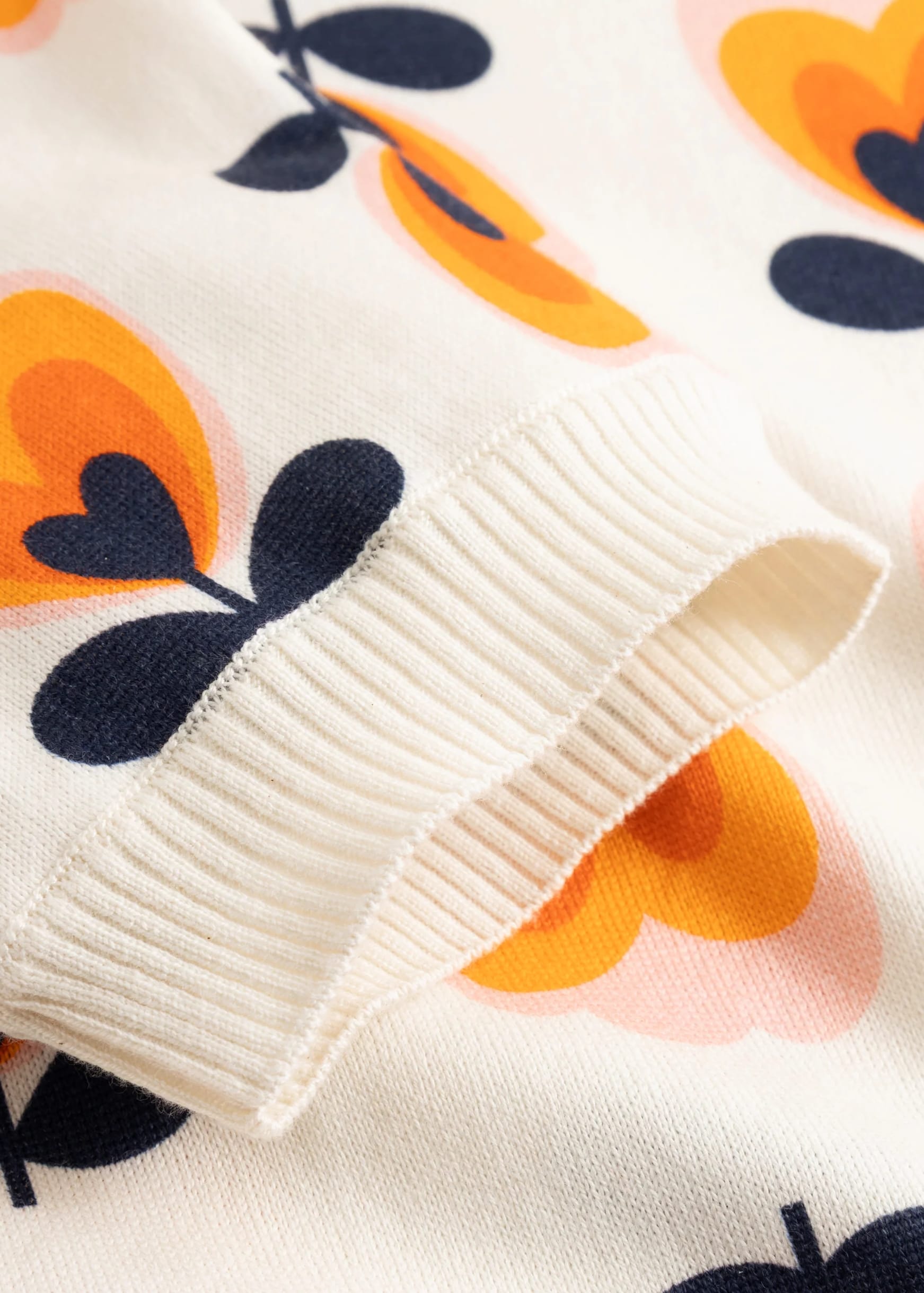 Flower Love Knit Top White Flower Love Knit Top White